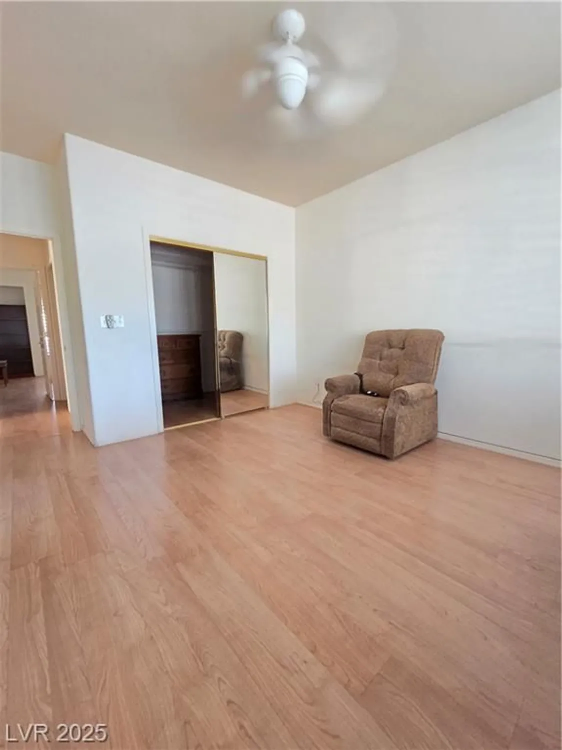 Property Slideshow image 28 of 42 | 10409 snyder ave, Las Vegas, NV, 89134