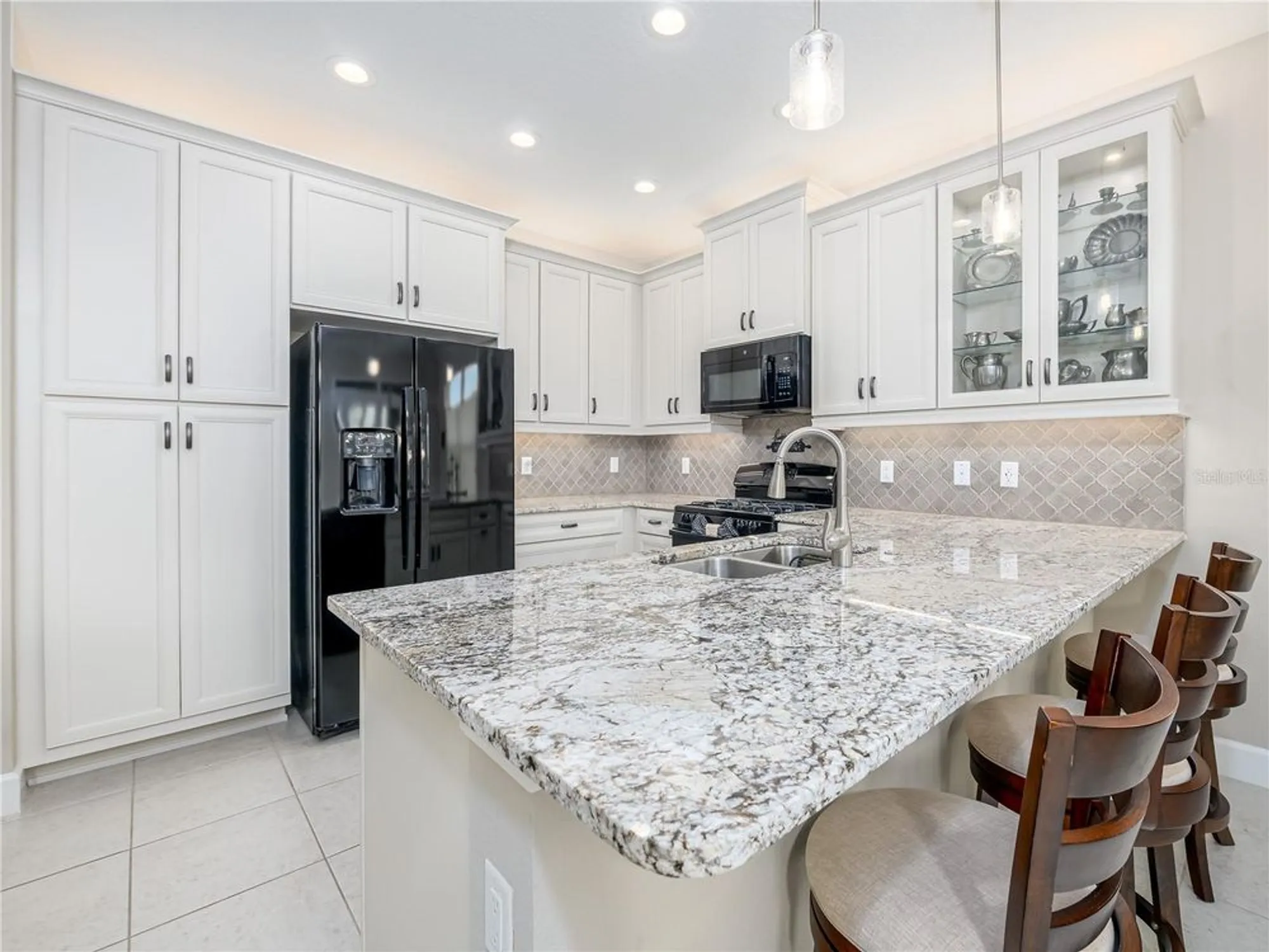 Property Slideshow image 19 of 54 | 5122 sierra falls ct, Wimauma, FL, 33598