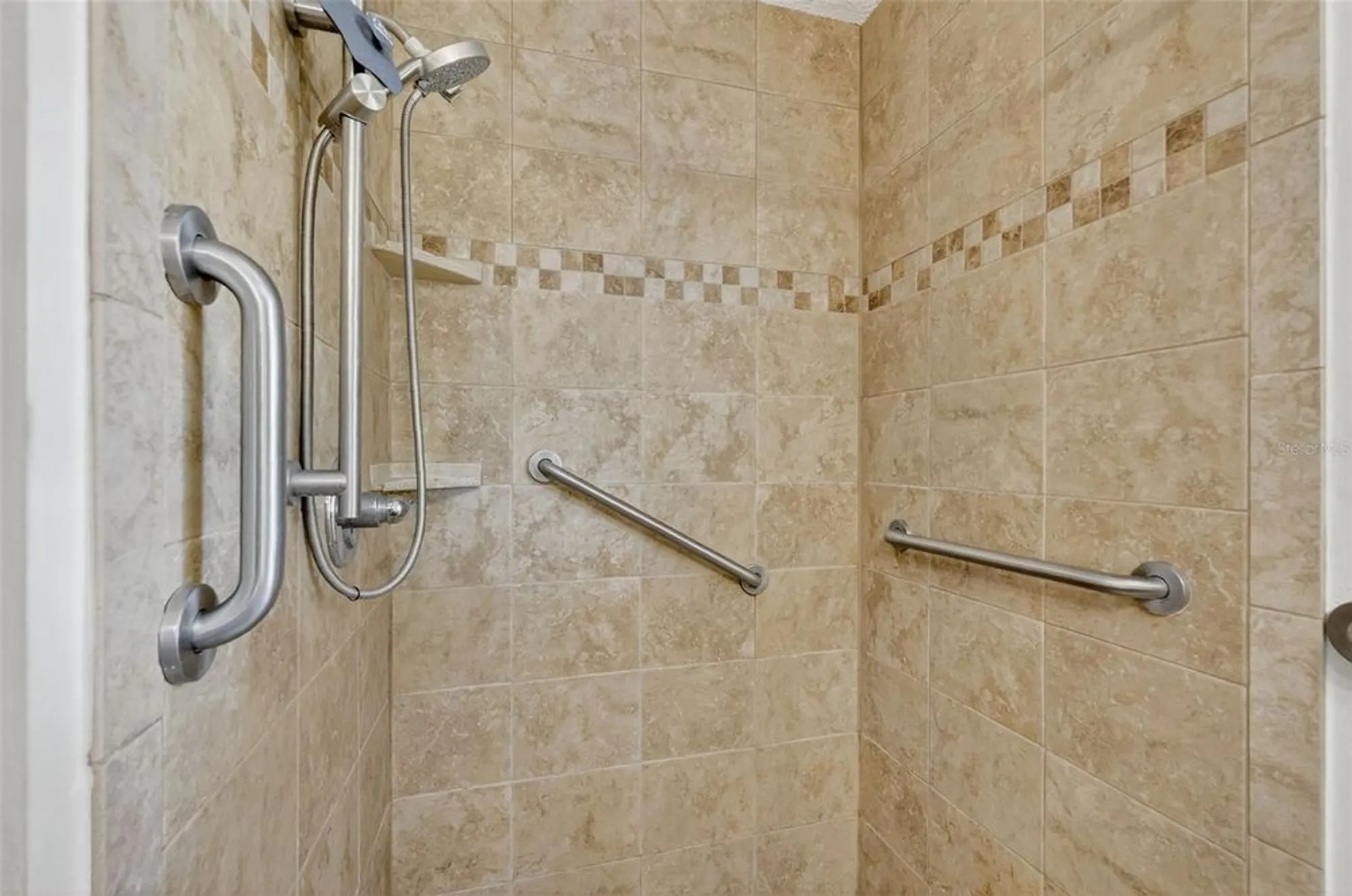 Property Slideshow image 20 of 37 | 203 modesto rd, The Villages, FL, 32159