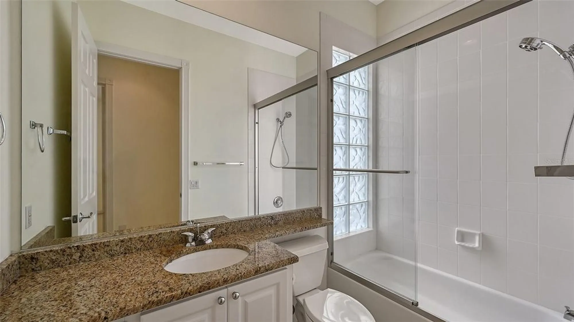 Property Slideshow image 40 of 100 | 5679 ferrara dr, Sarasota, FL, 34238
