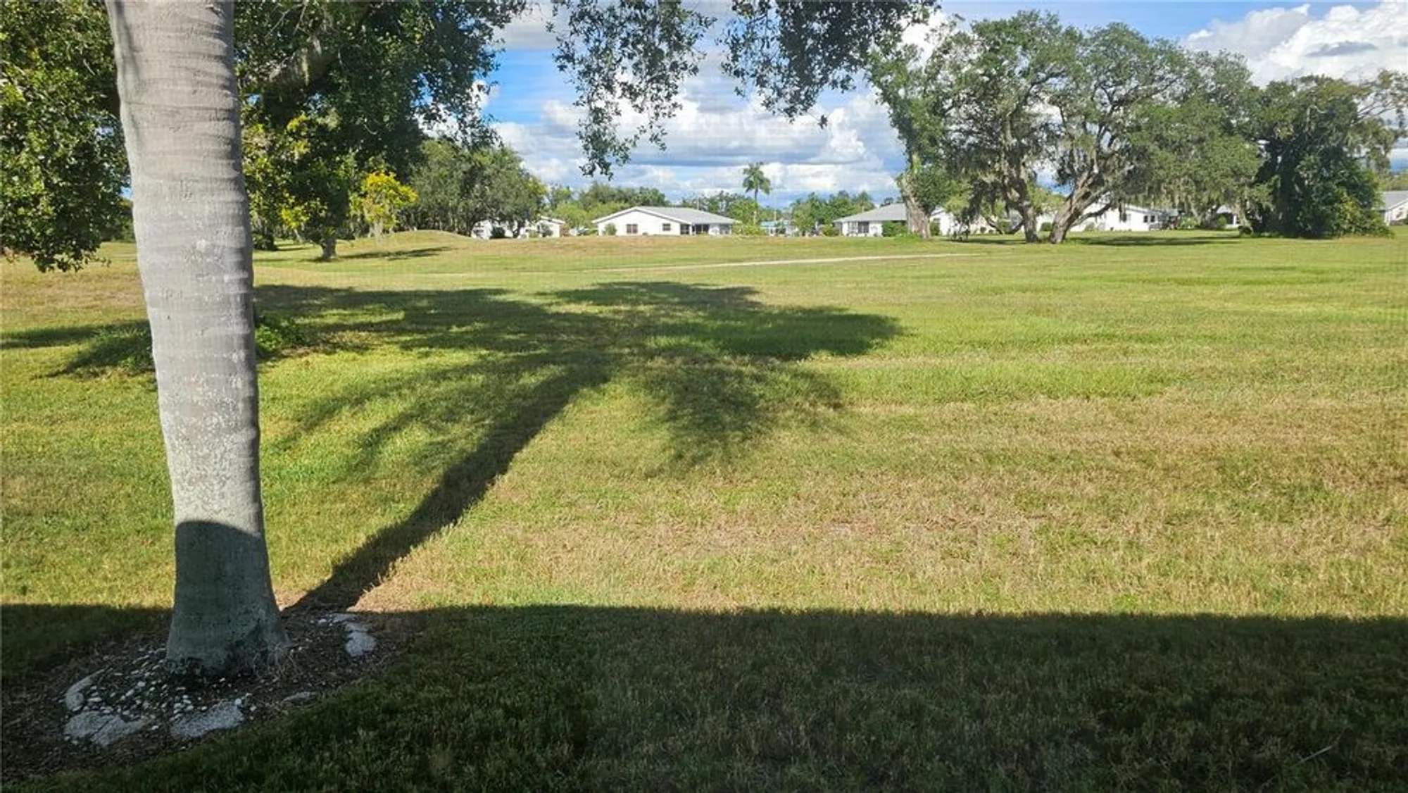 Property Slideshow image 34 of 34 | 1901 canterbury ln 10, Sun City Center, FL, 33573