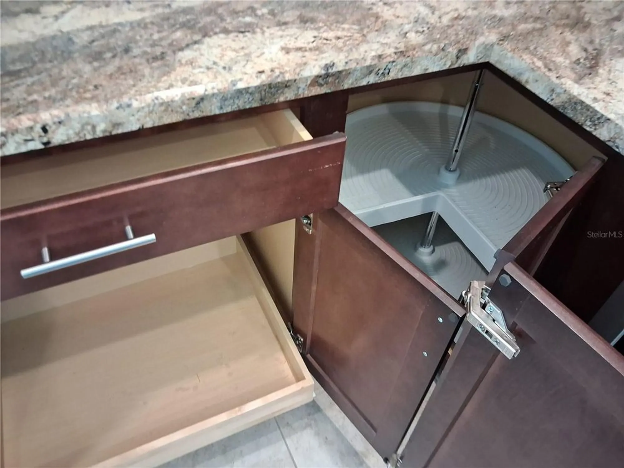 Property Slideshow image 8 of 43 | 16820 se 74 soulliere ave, The Villages, FL, 32162