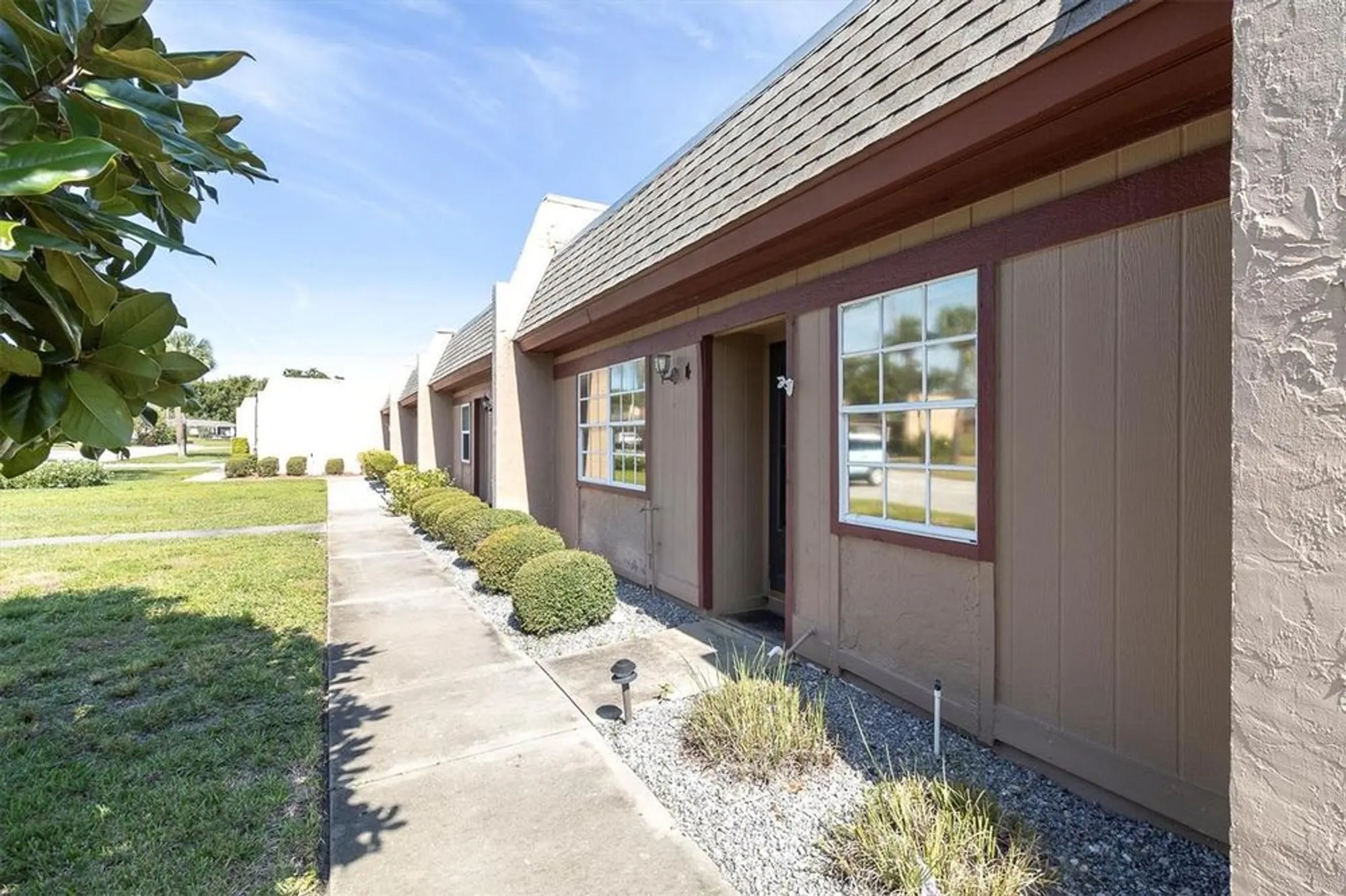 Property Slideshow image 31 of 59 | 11204 pembridge ct 4, Port Richey, FL, 34668