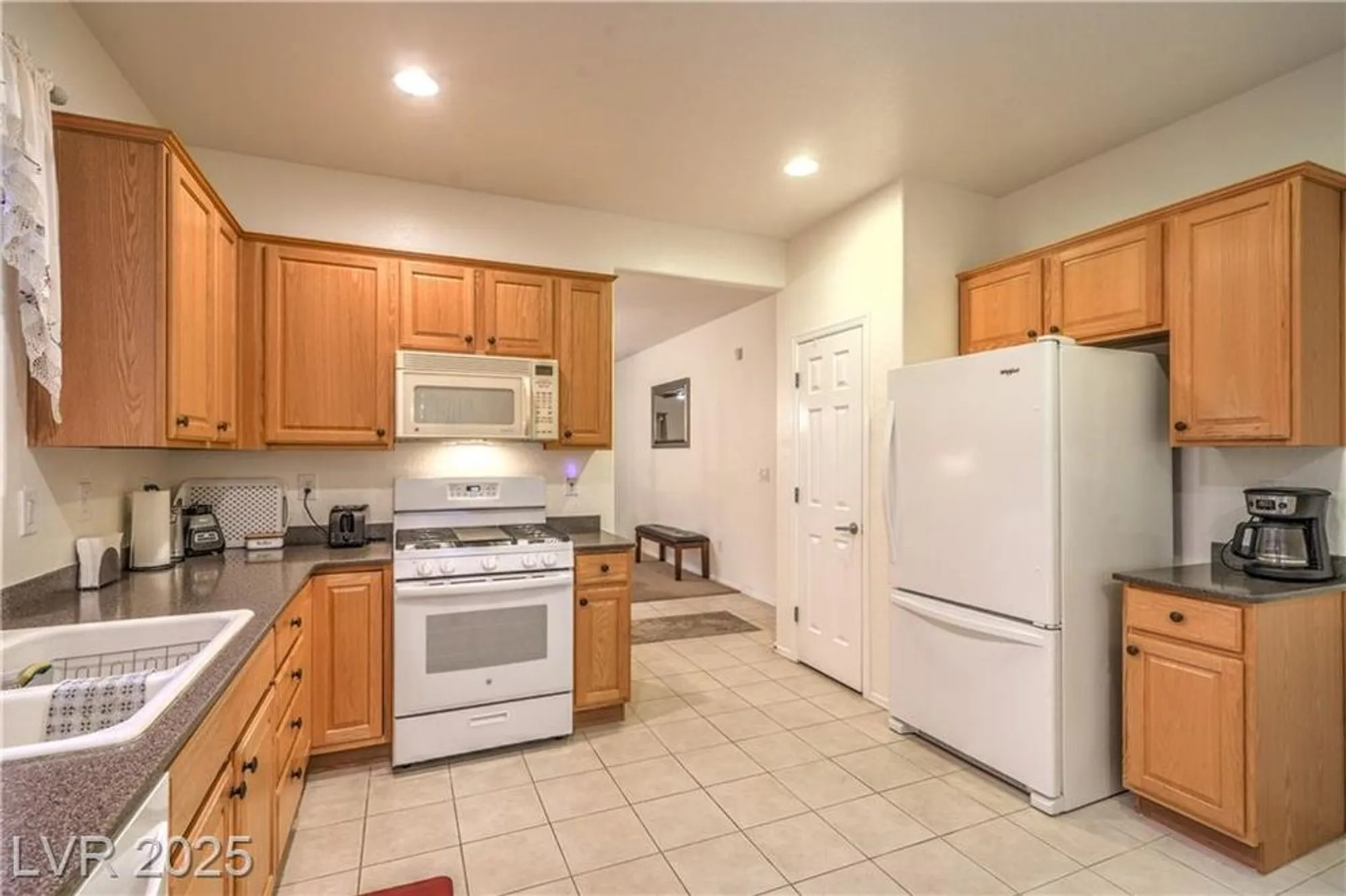 Property Slideshow image 10 of 45 | 2344 apparition st, Henderson, NV, 89044