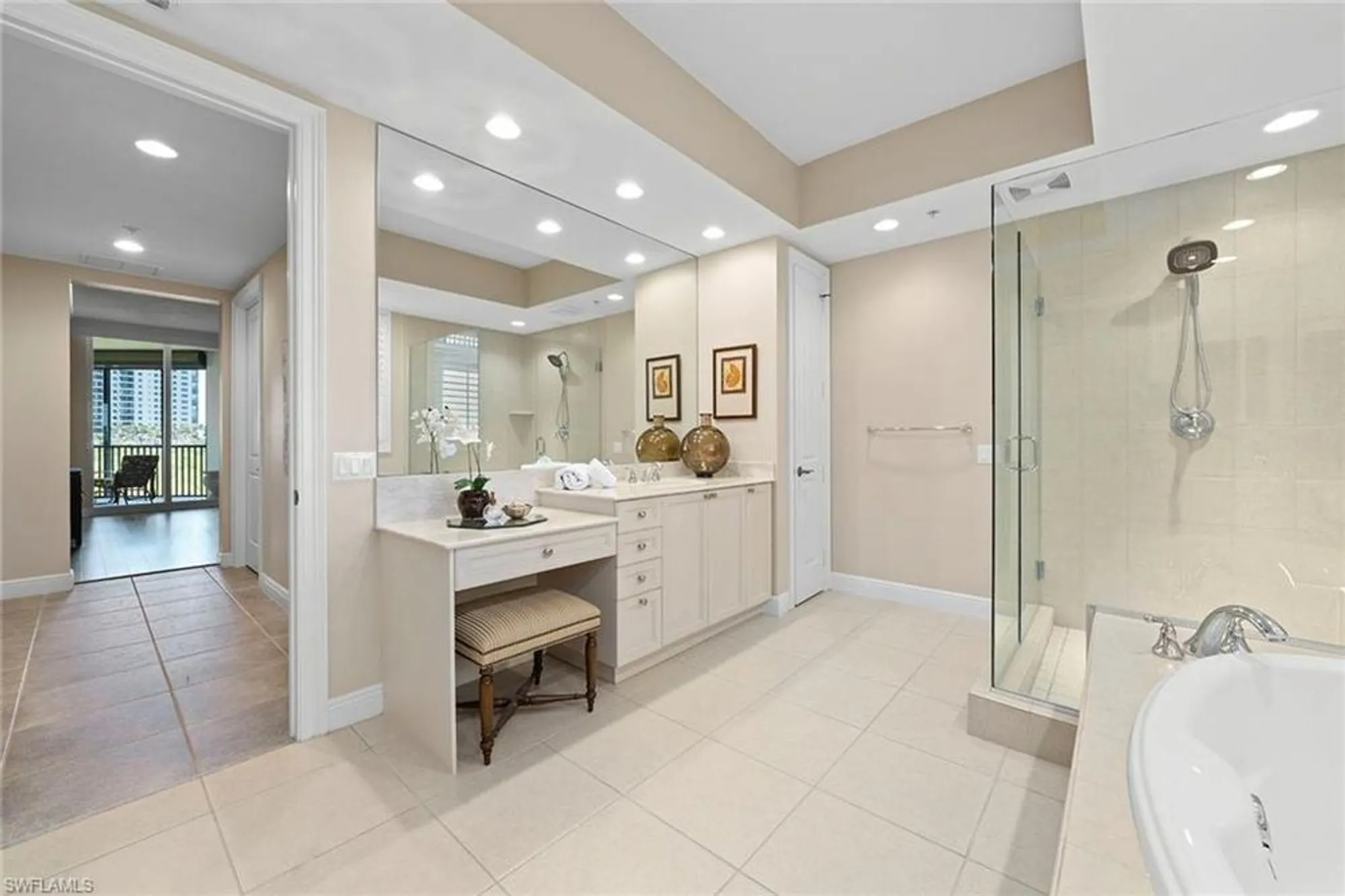 Property Slideshow image 20 of 50 | 24031 via castella dr 1302, Bonita Springs, FL, 34134