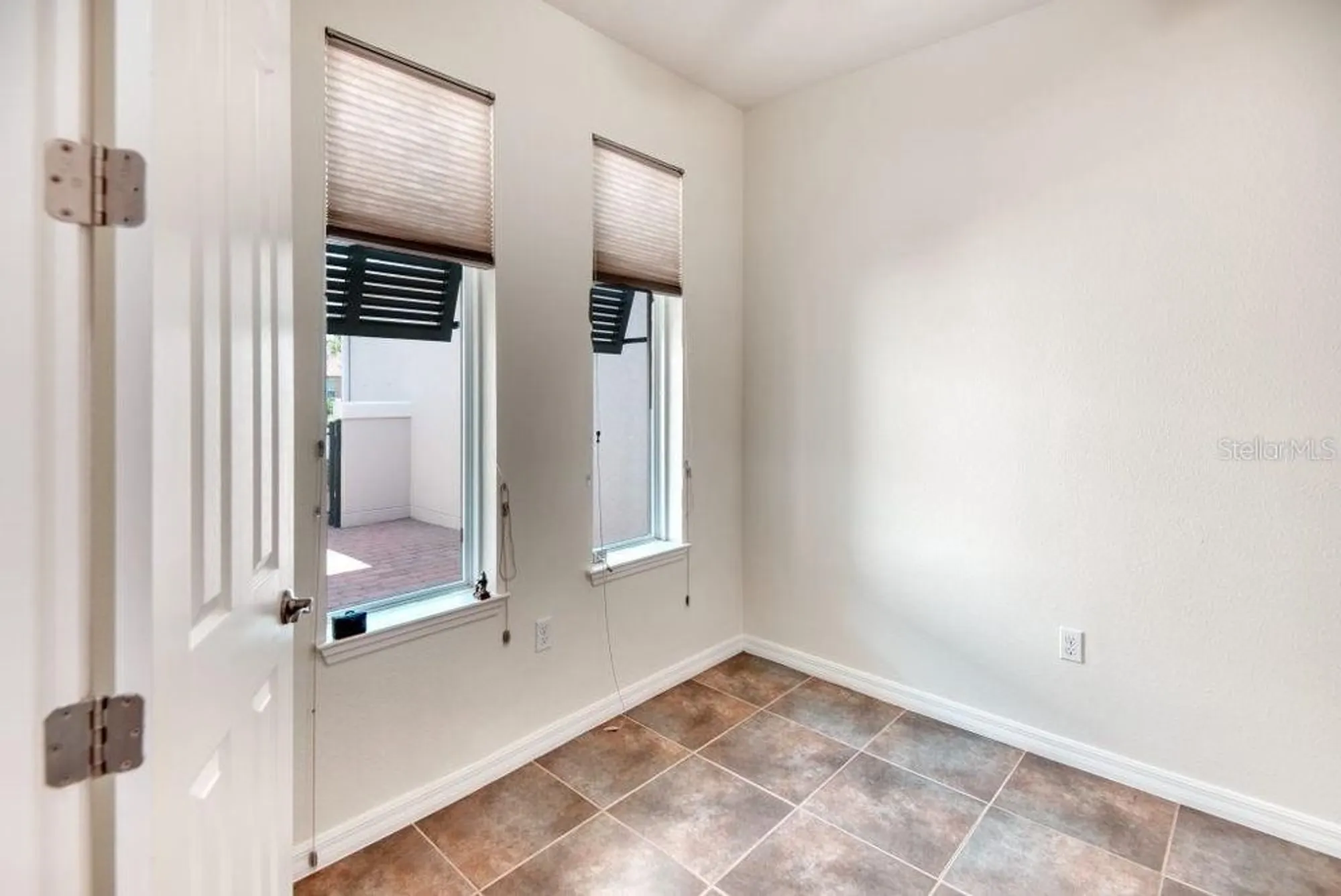 Property Slideshow image 24 of 43 | 3432 fallbrook dr, Poinciana, FL, 34759