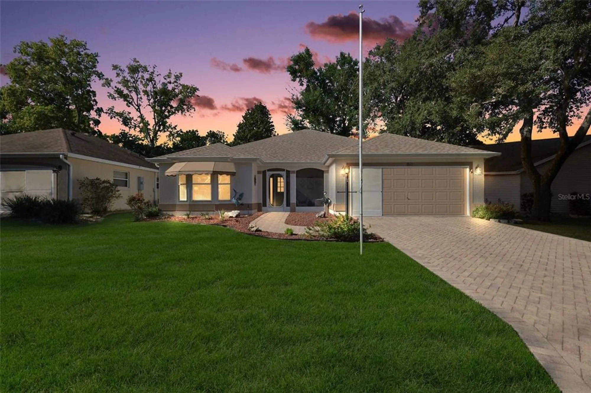 Property Slideshow image 1 of 35 | 511 loma paseo dr, The Villages, FL, 32159