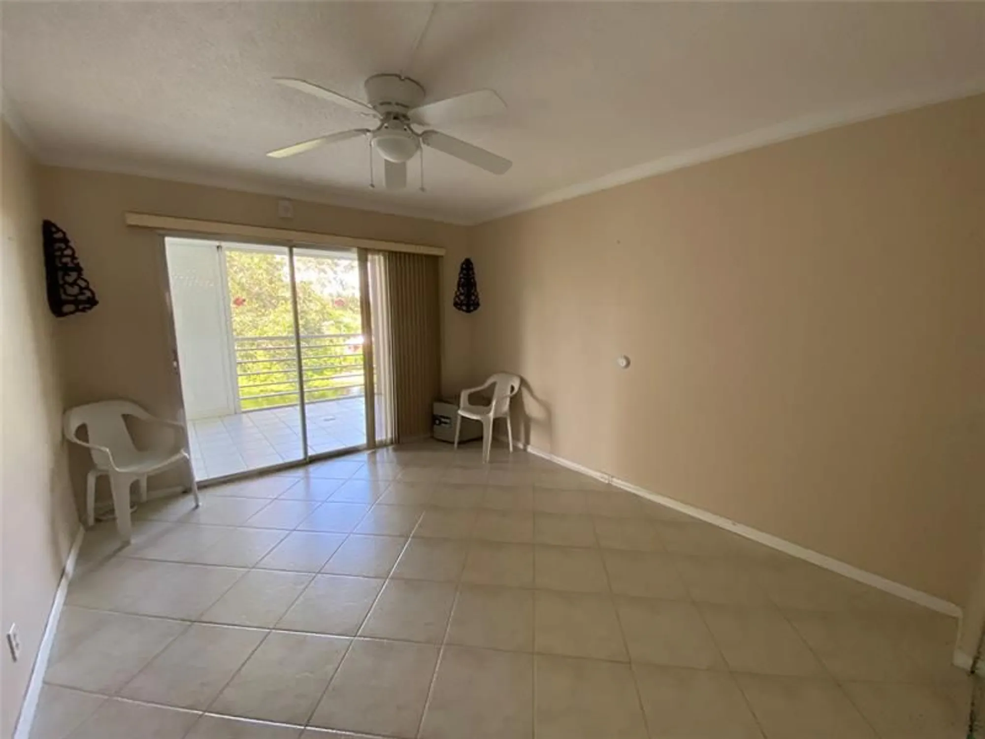 Property Slideshow image 12 of 38 | 4003 islewood d # 4, Deerfield Beach, FL, 33442