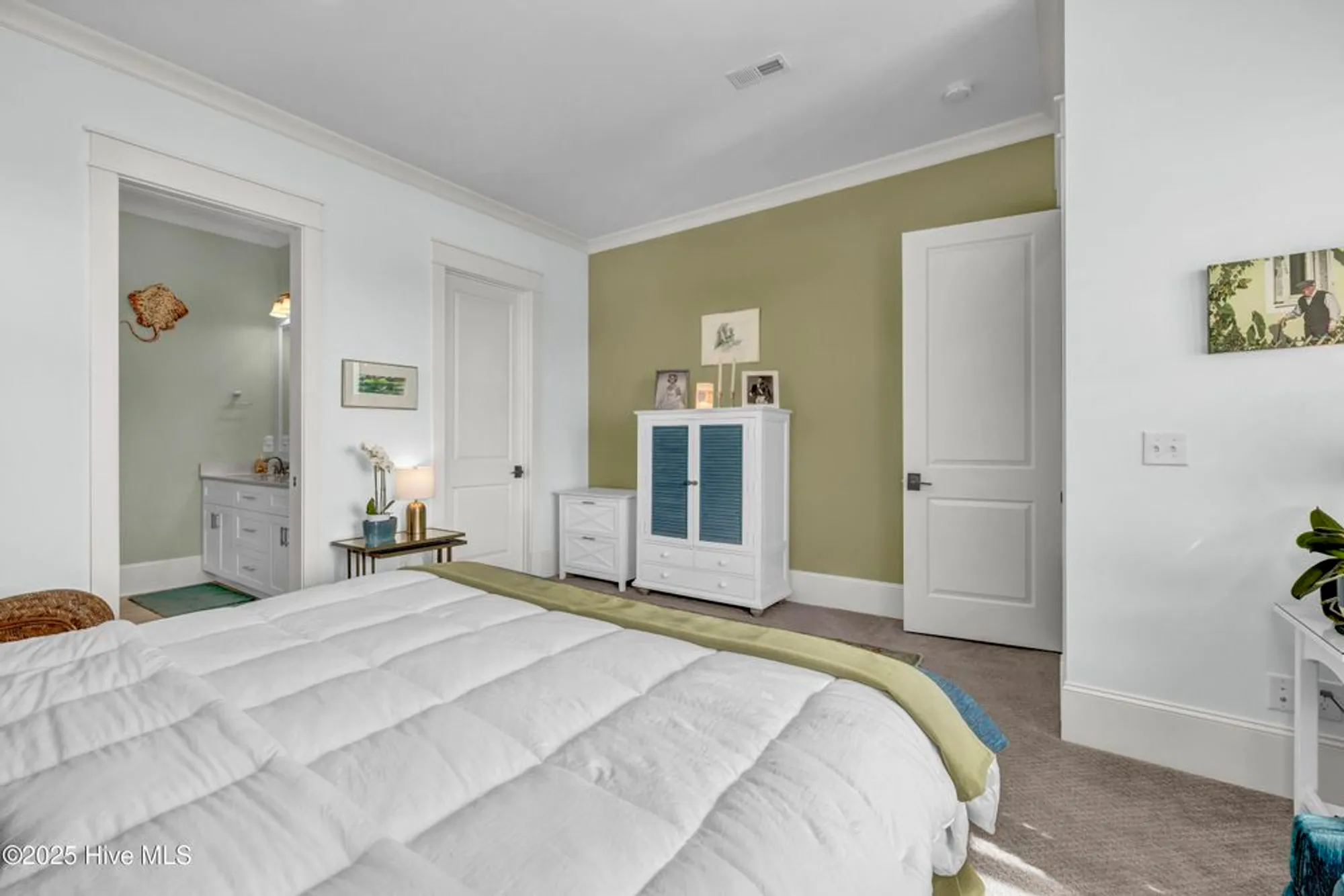 Property Slideshow image 44 of 128 | 3623 white cliffs dr, Castle Hayne, NC, 28429