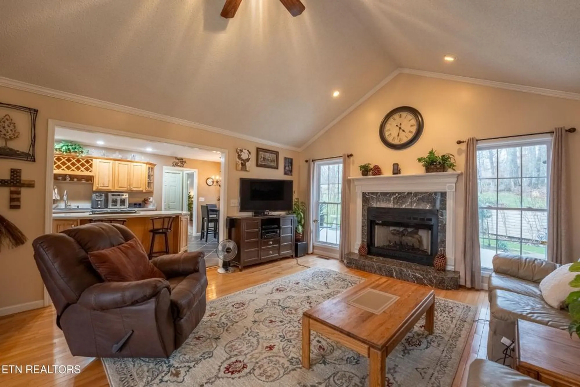 Property Slideshow image 10 of 48 | 31 oakcrest ct, Crossville, TN, 38558