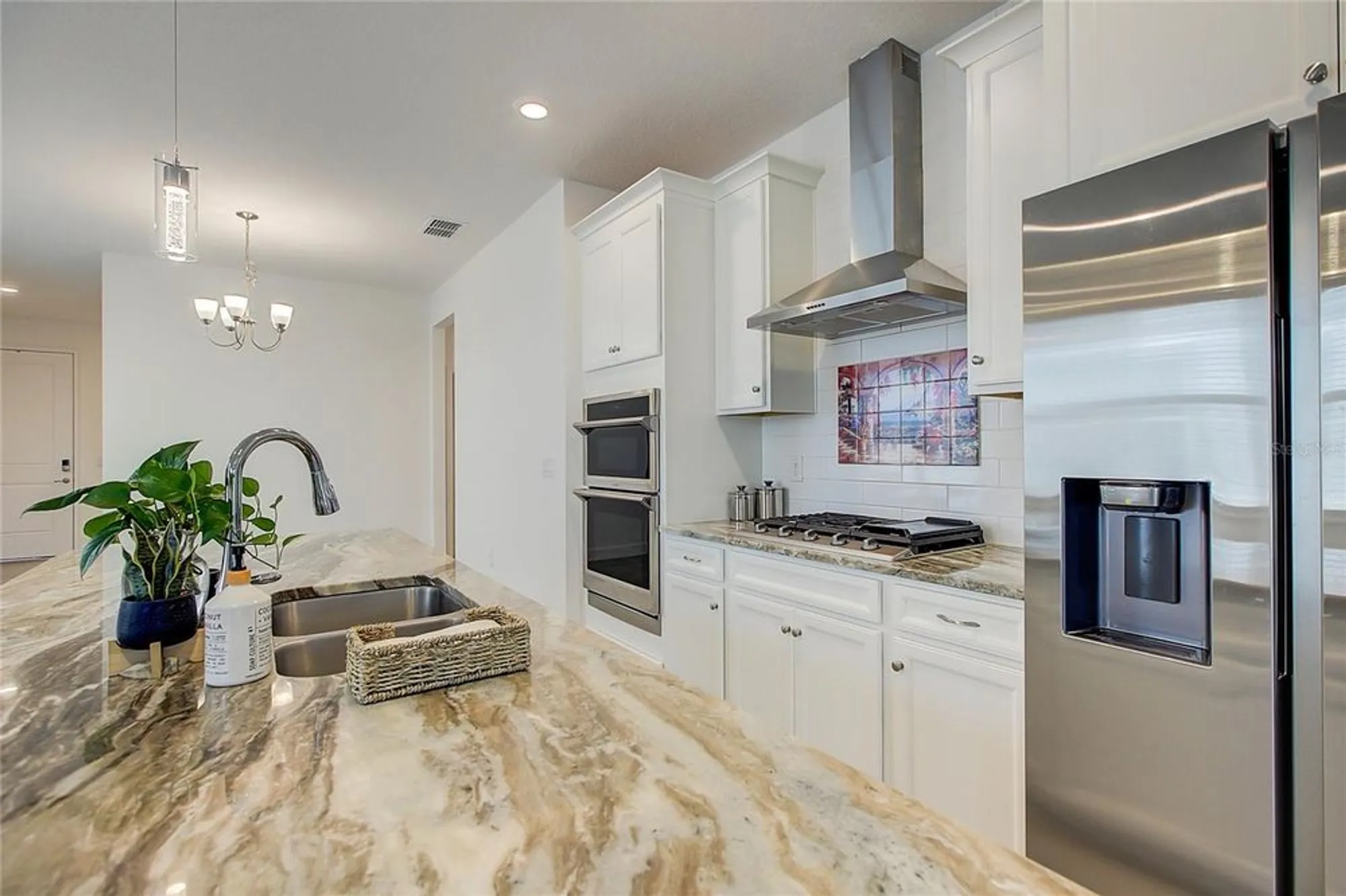 Property Slideshow image 15 of 91 | 411 sandsend ct, Apollo Beach, FL, 33572