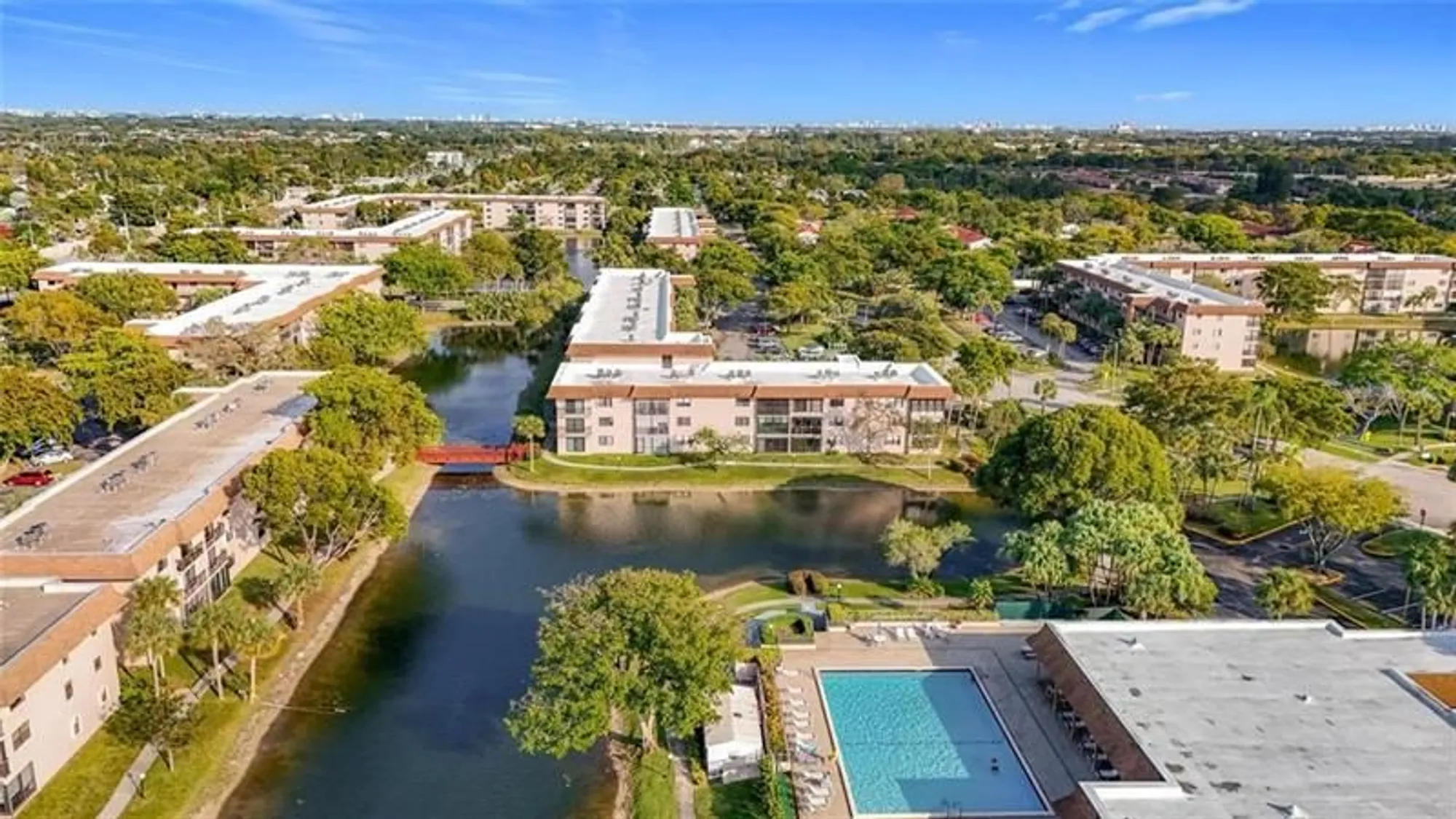 Property Slideshow image 14 of 30 | 6095 n sabal palm blvd 212, Tamarac, FL, 33319