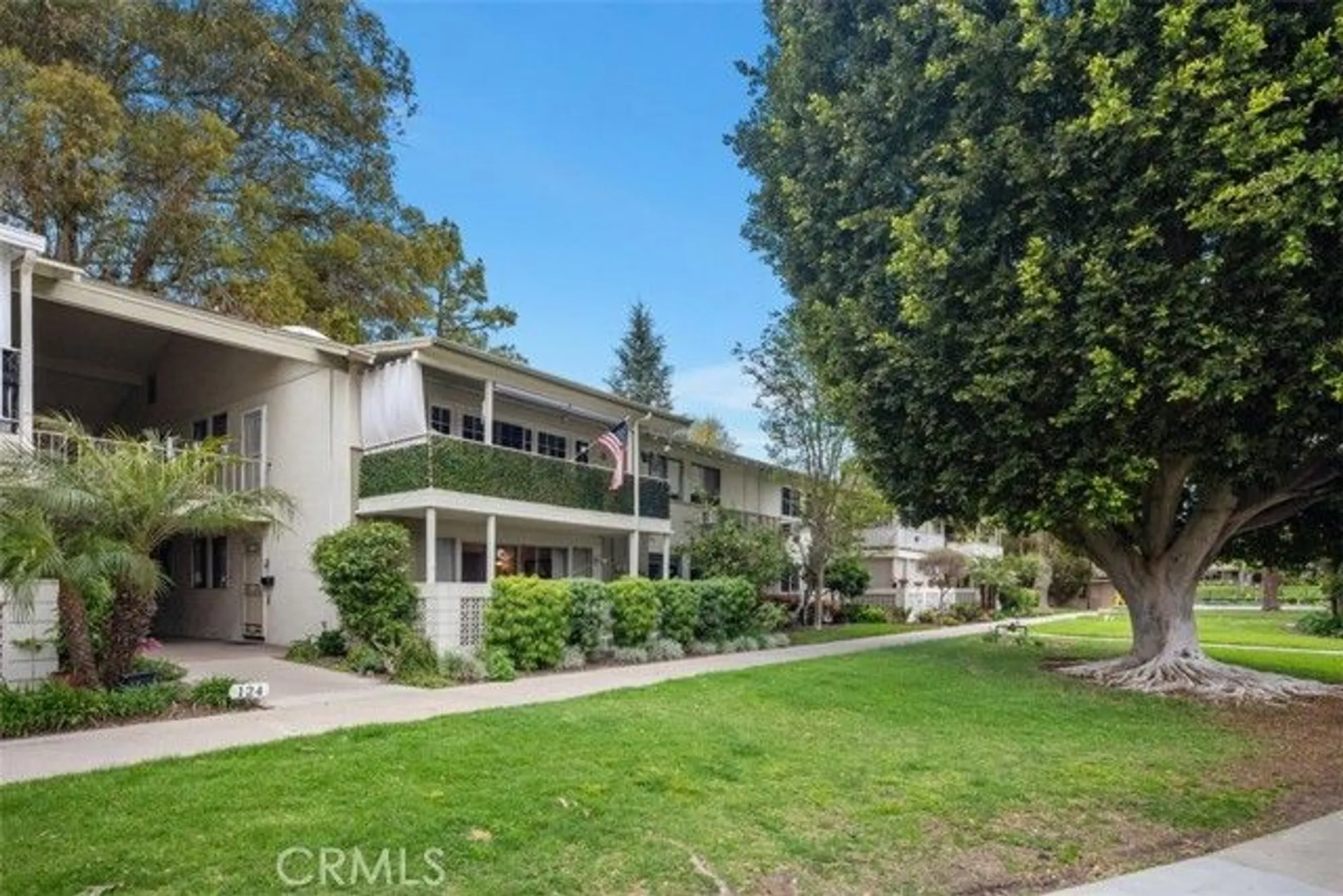 Property Slideshow image 27 of 45 | 124 via estrada d, Laguna Woods, CA, 92637