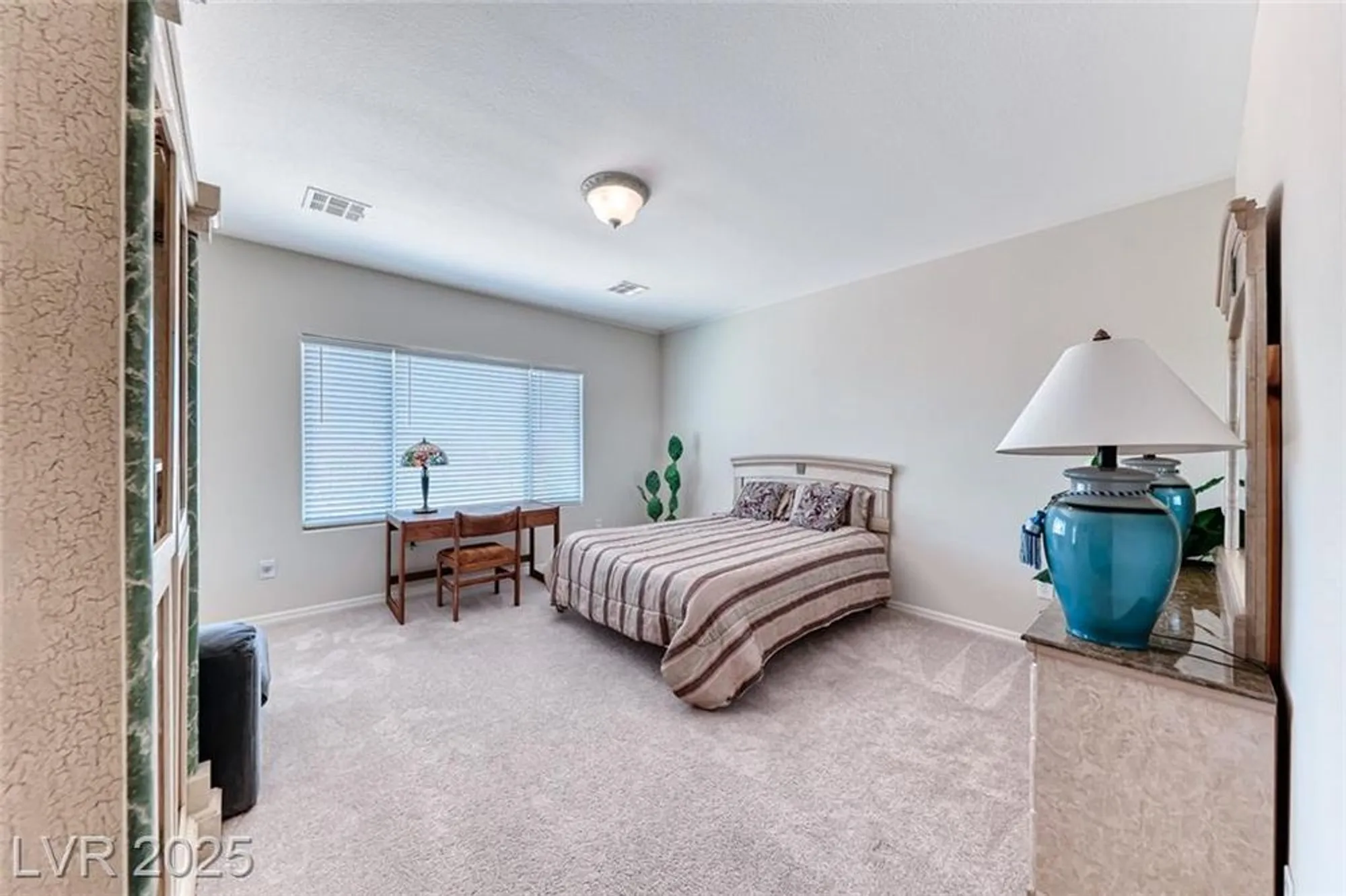 Property Slideshow image 19 of 55 | 2377 baldwinville ct, Henderson, NV, 89044