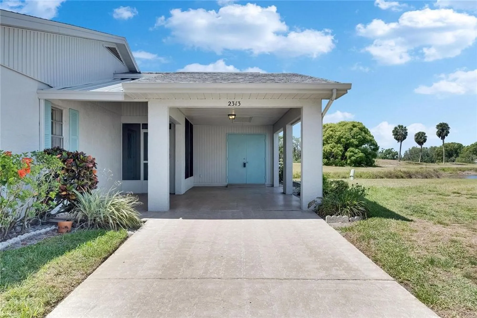 Property Slideshow image 4 of 48 | 2313 grenoble pl # 2313, Sun City Center, FL, 33573
