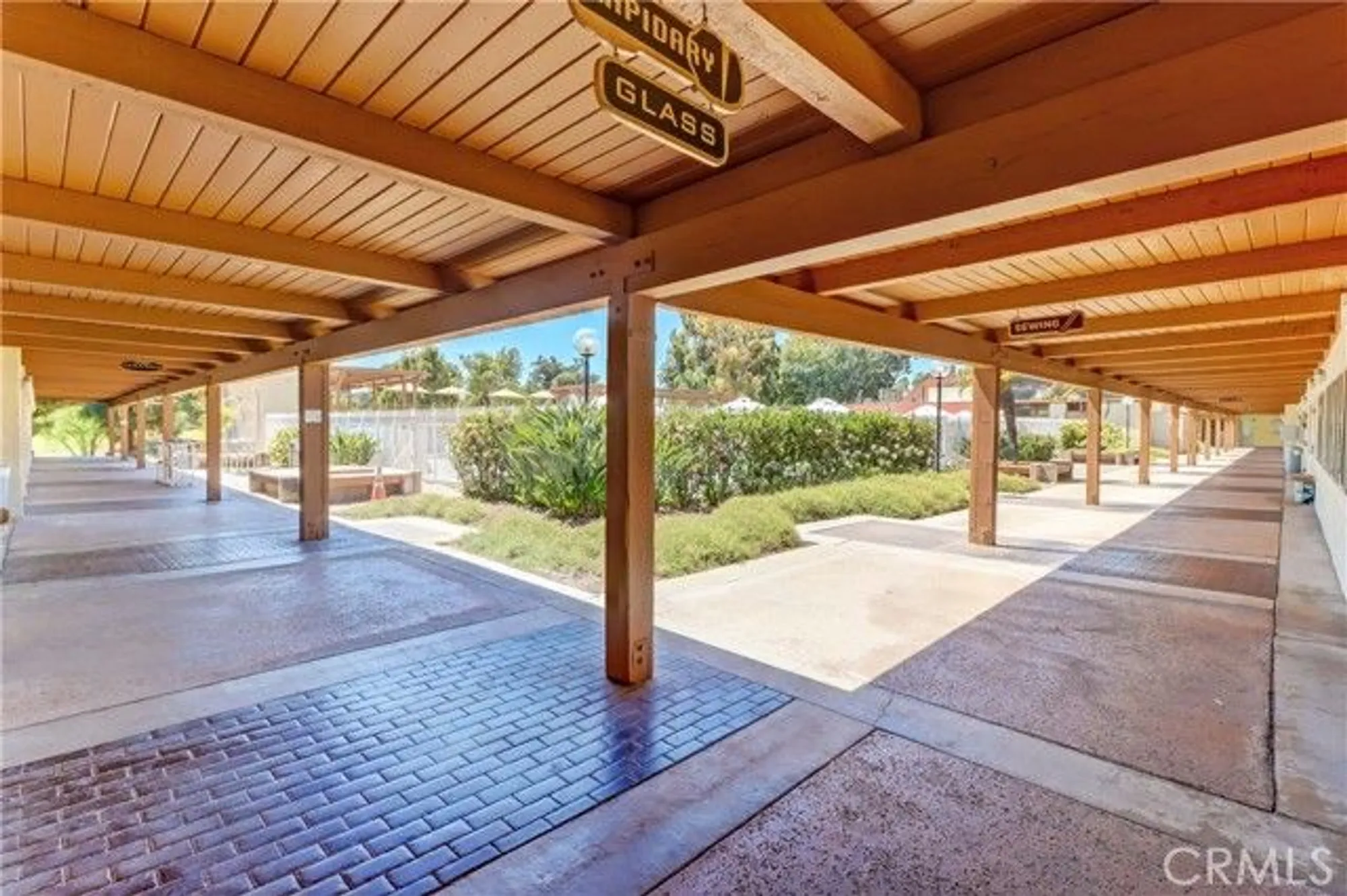 Property Slideshow image 47 of 56 | 2009 via mariposa w d, Laguna Woods, CA, 92637