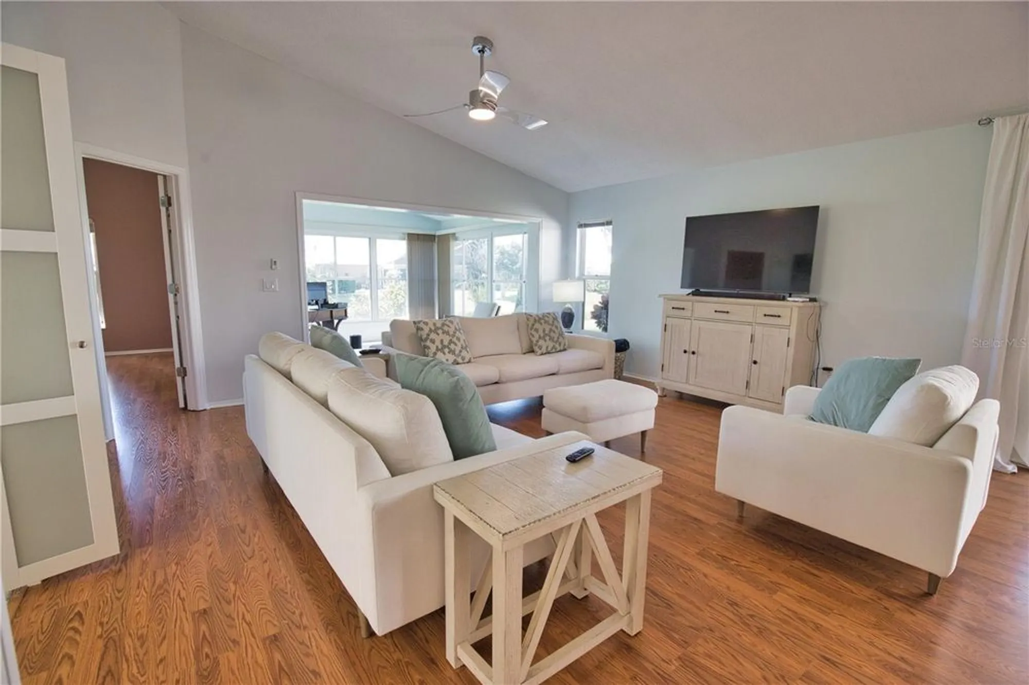 Property Slideshow image 9 of 46 | 698 harrington lake dr 9, Venice, FL, 34293