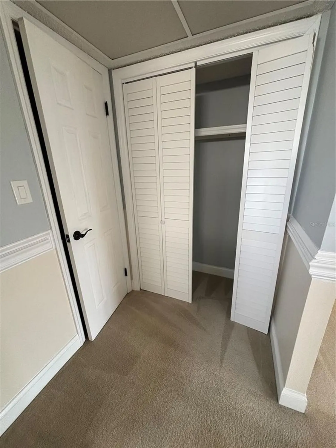 Property Slideshow image 9 of 22 | 3951 lake bayshore dr f408, Bradenton, FL, 34205