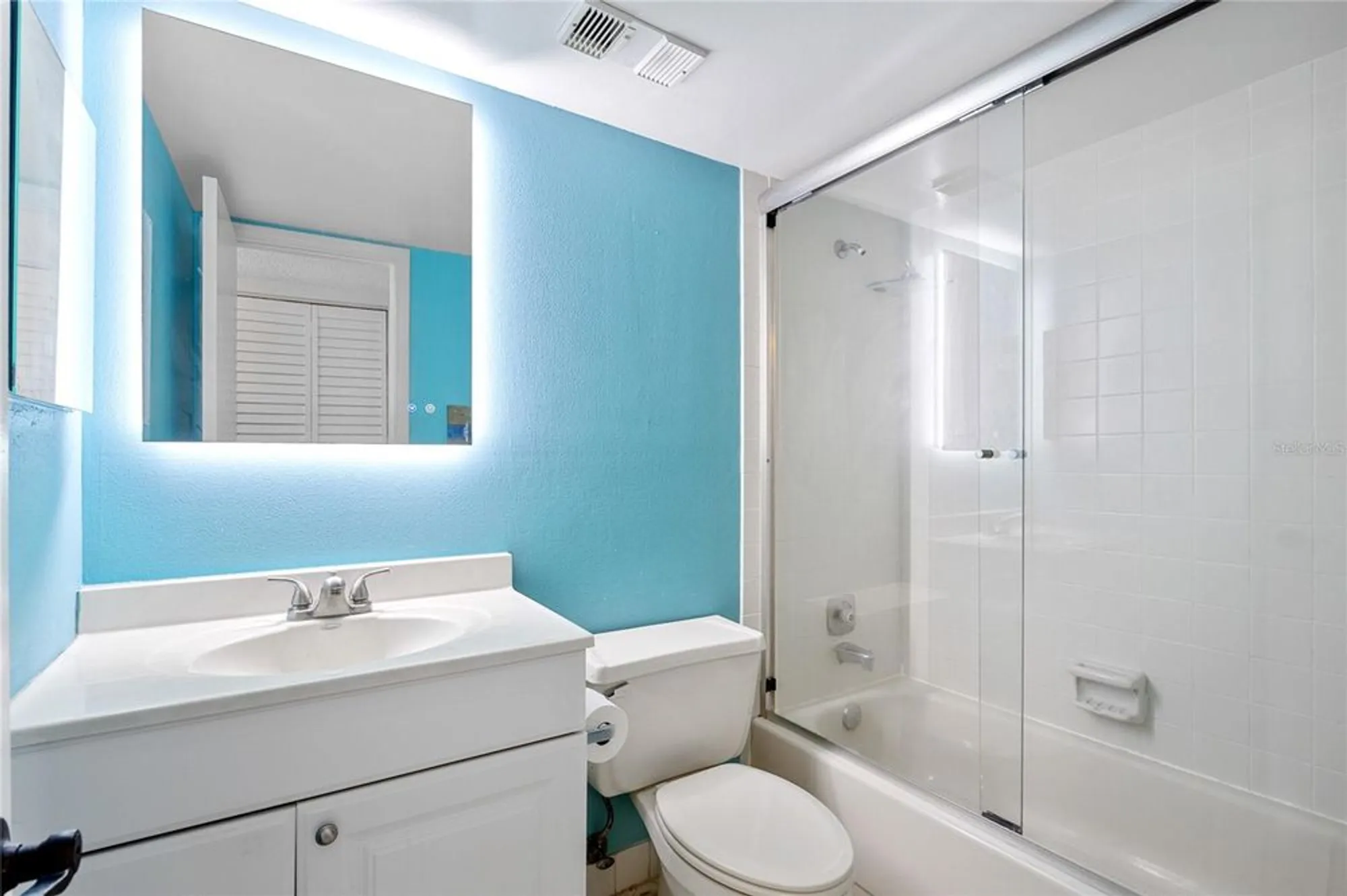Property Slideshow image 26 of 42 | 6269 palma del mar blvd s apt 408, St Petersburg, FL, 33715