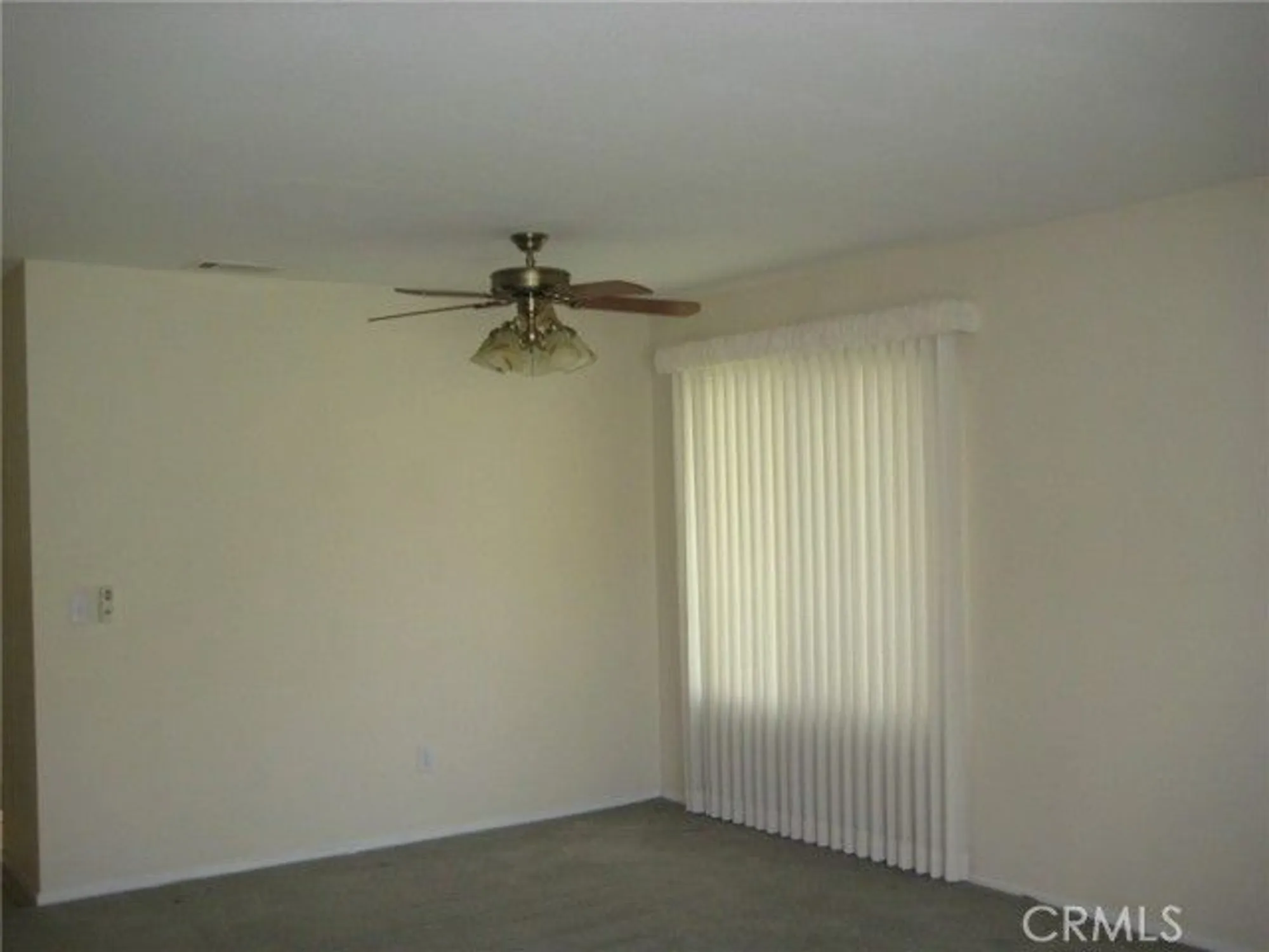 Property Slideshow image 8 of 41 | 19058 pamela ln, Apple Valley, CA, 92308