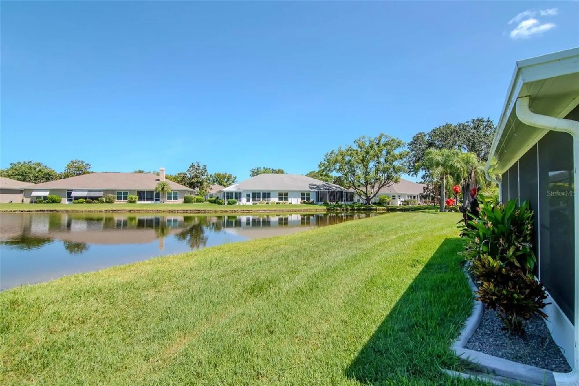 Property Slideshow image 33 of 44 | 717 manchester woods dr # 717, Sun City Center, FL, 33573