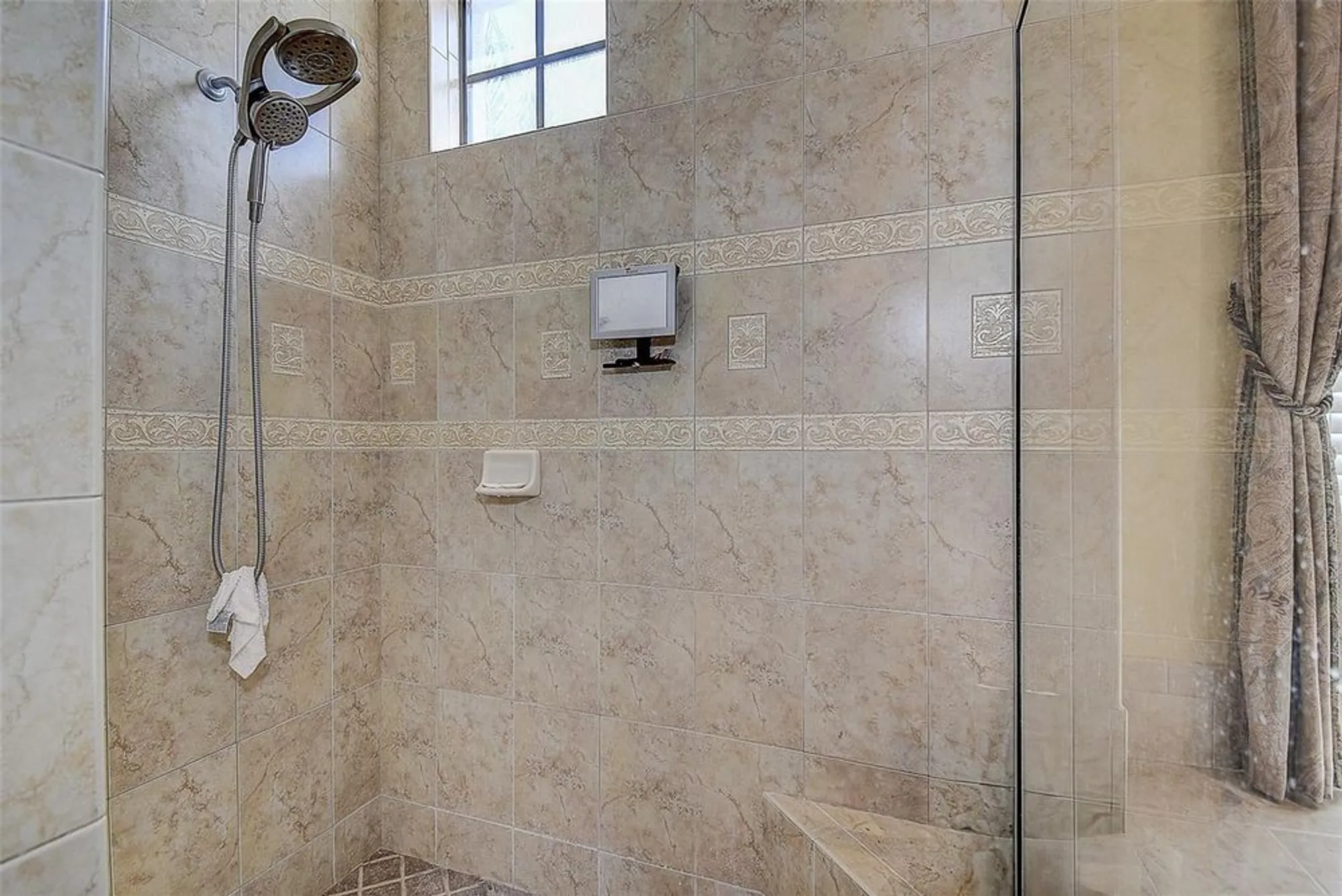 Property Slideshow image 39 of 66 | 12713 grand traverse dr, Dade City, FL, 33525