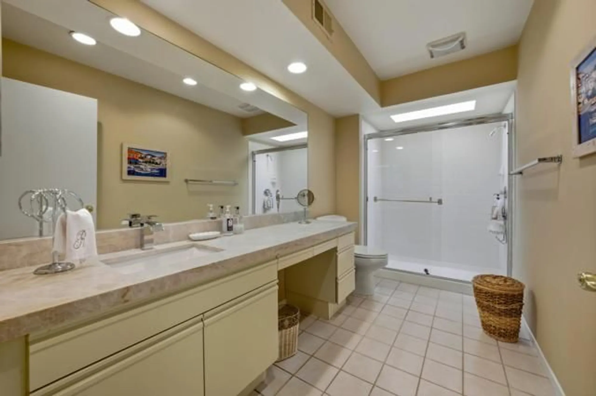 Property Slideshow image 11 of 26 | 54860 inverness way, La Quinta, CA, 92253