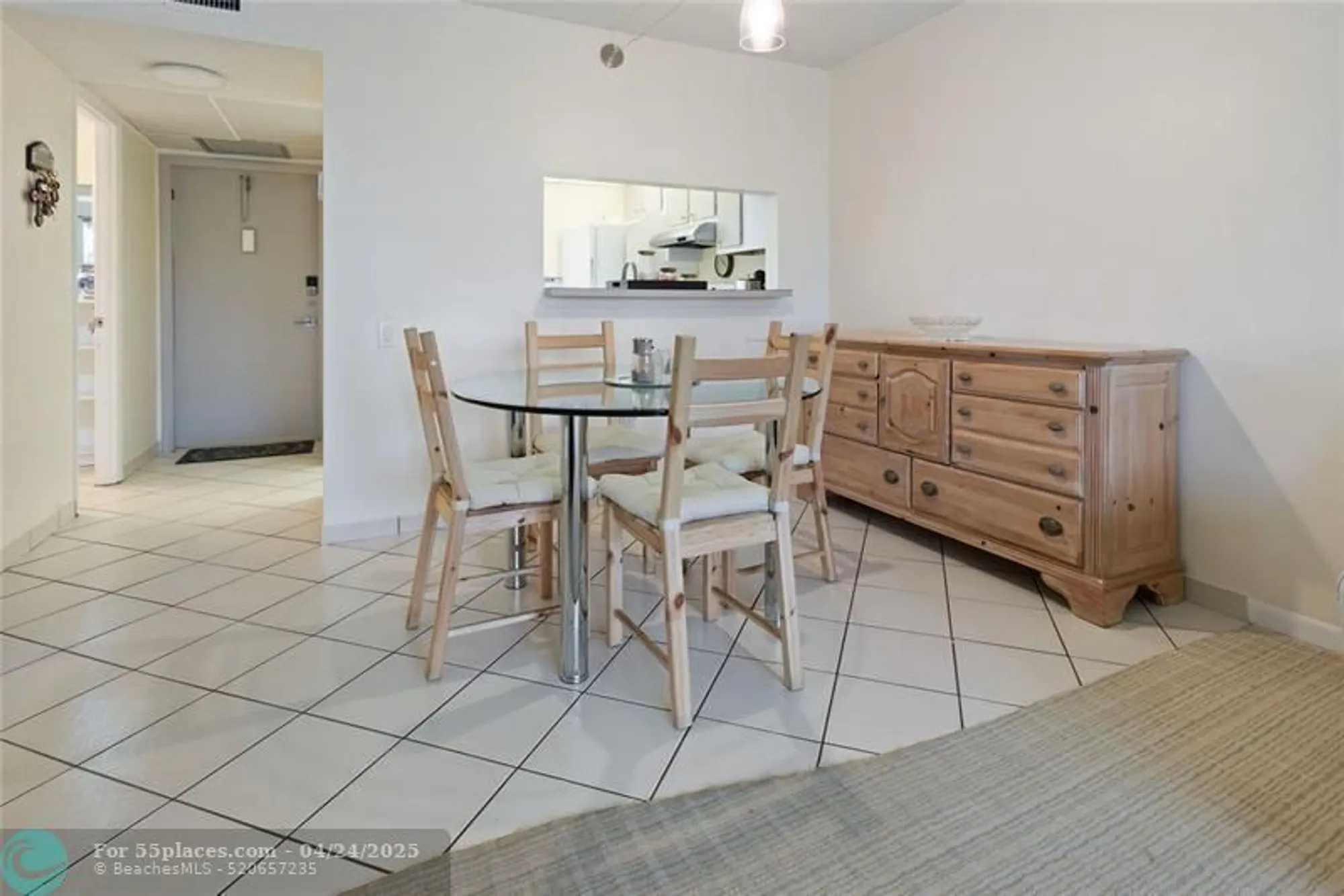 Property Slideshow image 3 of 17 | 9400 lime bay blvd 214, Tamarac, FL, 33321
