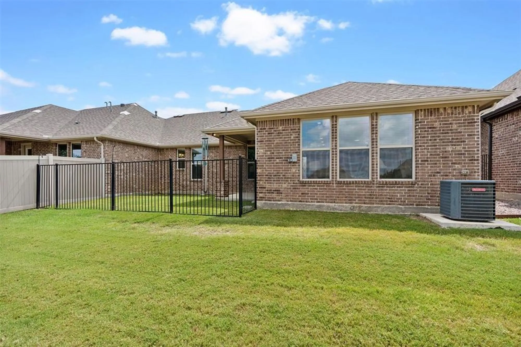 Property Slideshow image 29 of 40 | 2115 ladera way 2115, Mansfield, TX, 76063