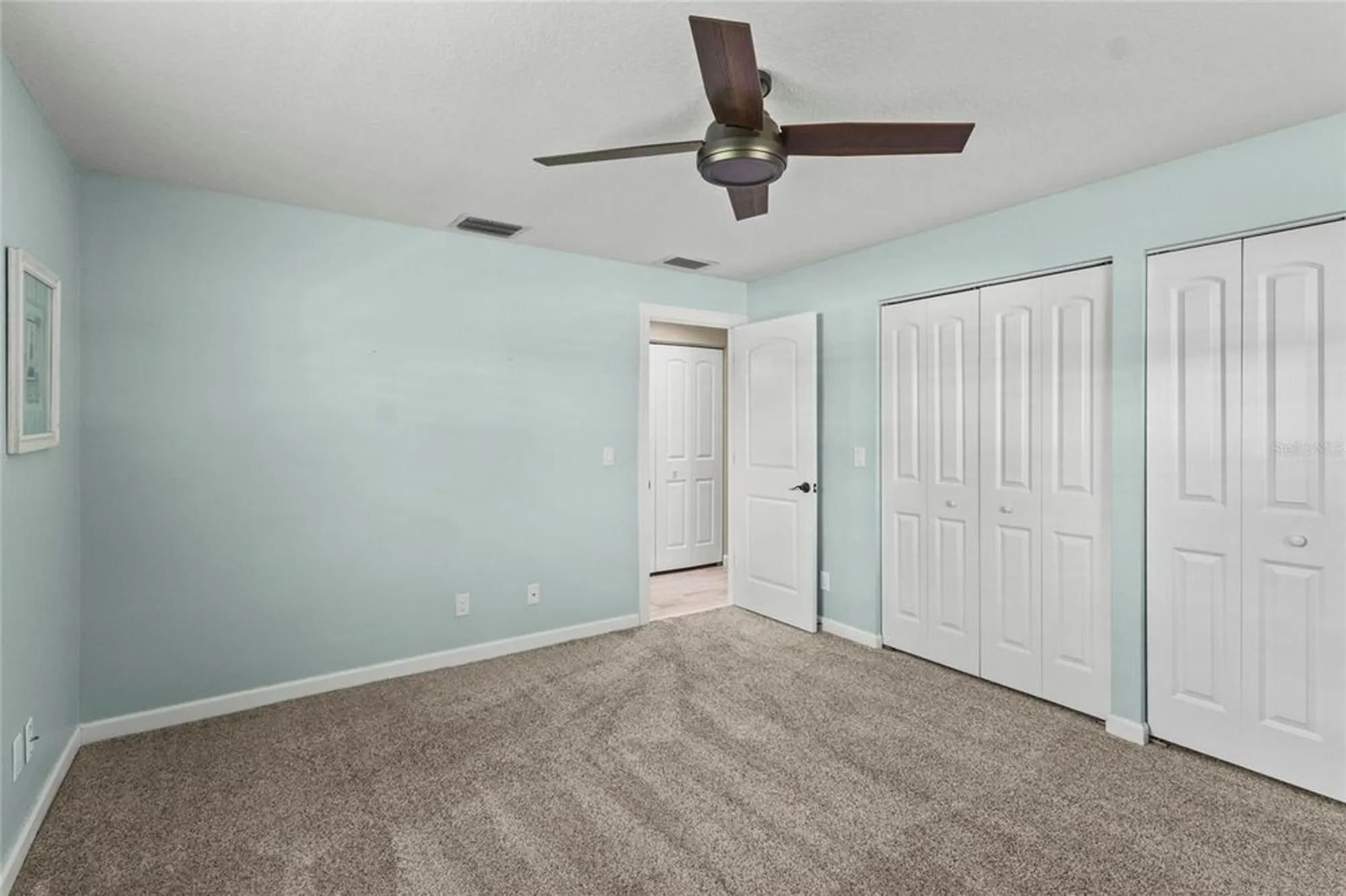 Property Slideshow image 24 of 38 | 7143 fairway bend ln, Sarasota, FL, 34243