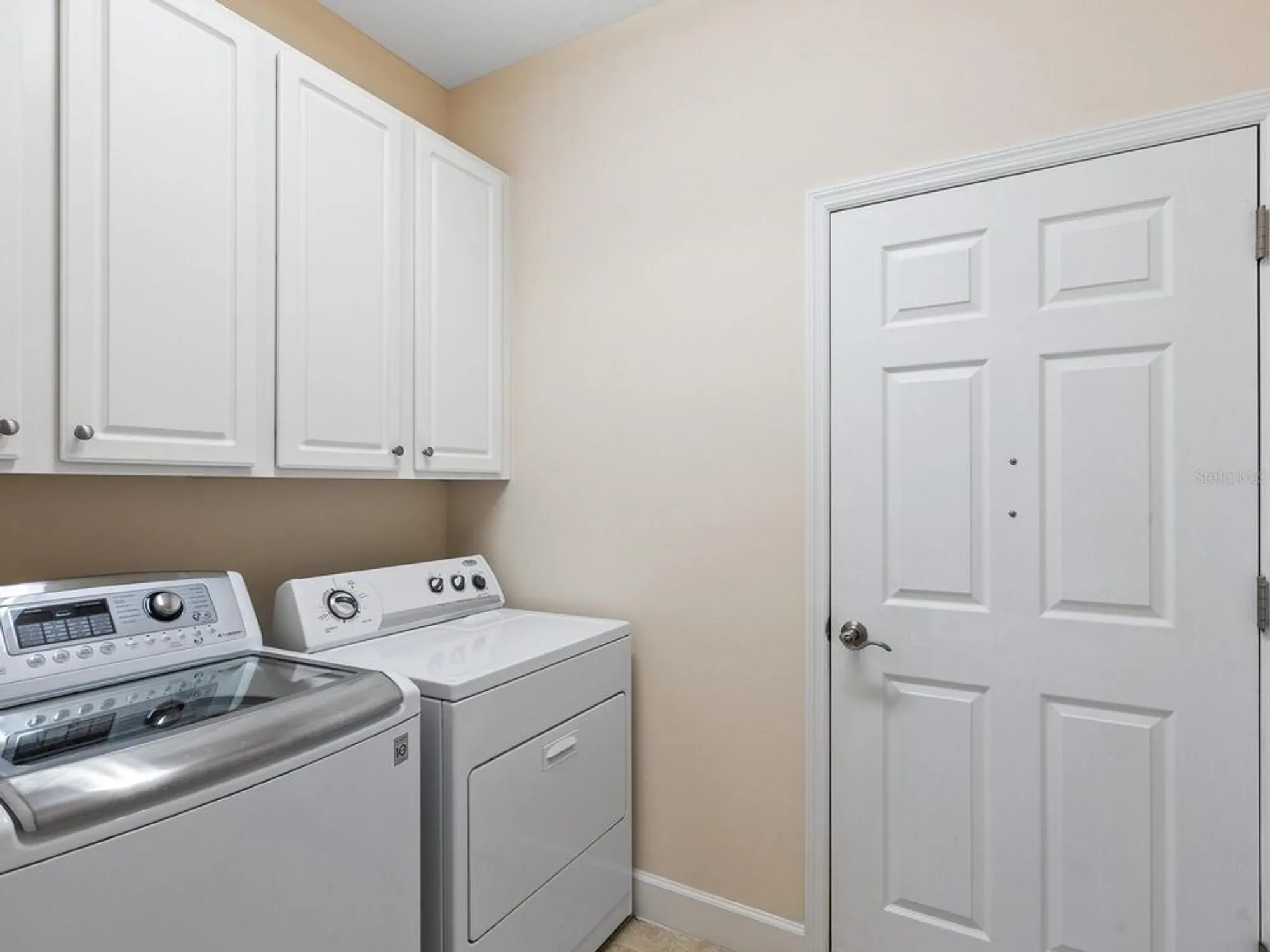 Property Slideshow image 26 of 43 | 11187 campazzo dr, Venice, FL, 34292