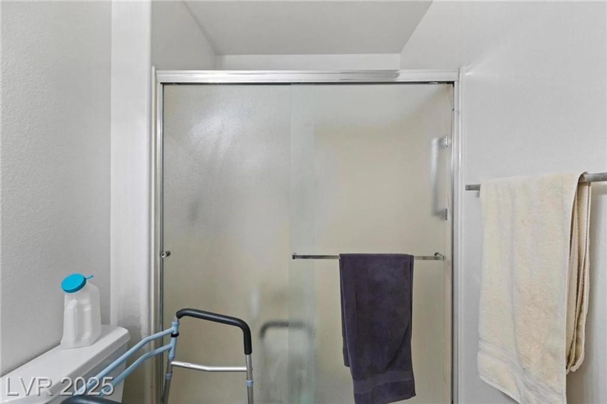 Property Slideshow image 17 of 29 | 2231 hallston st, Las Vegas, NV, 89134
