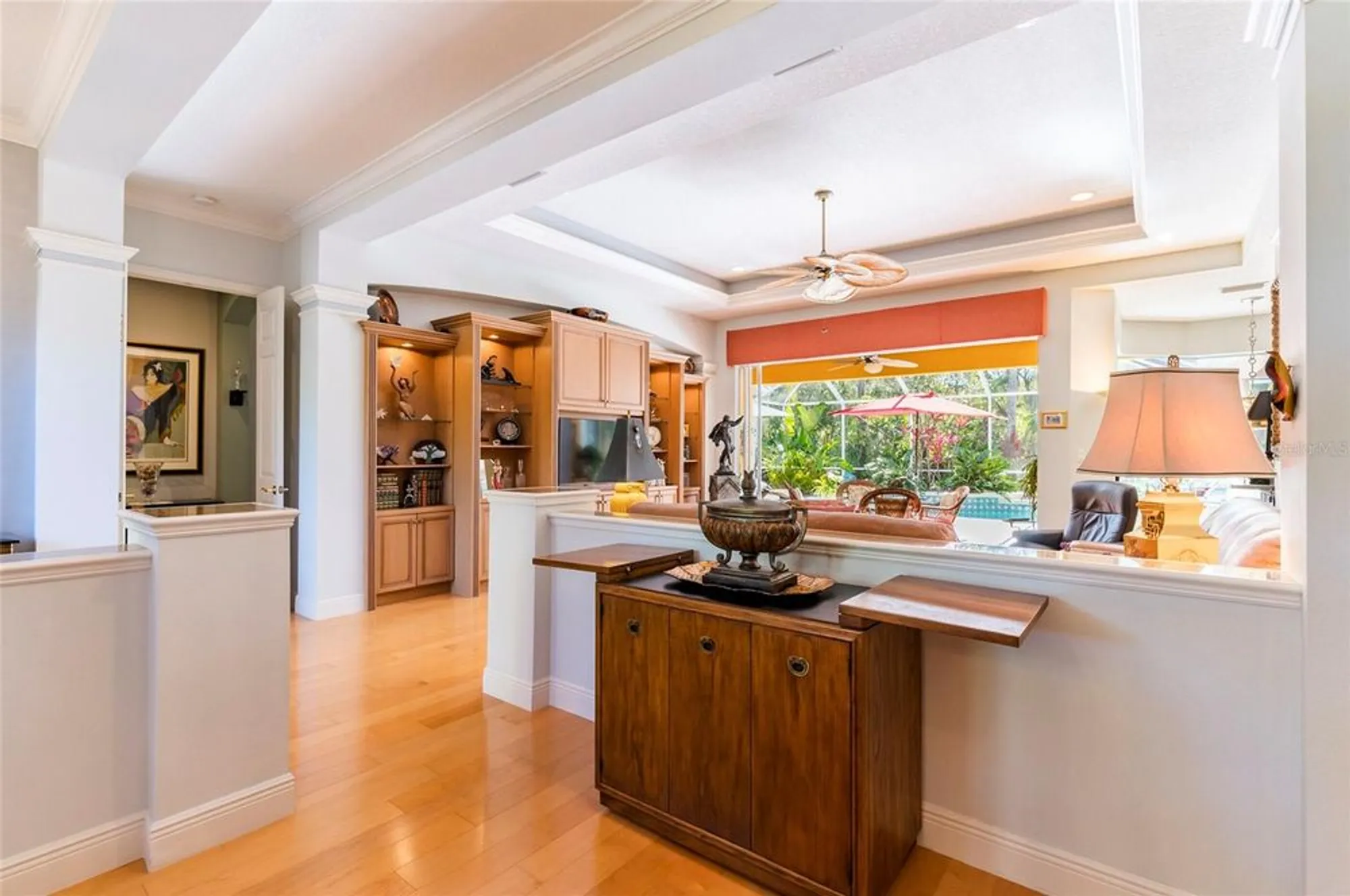 Property Slideshow image 8 of 50 | 4740 carrington cir, Sarasota, FL, 34243