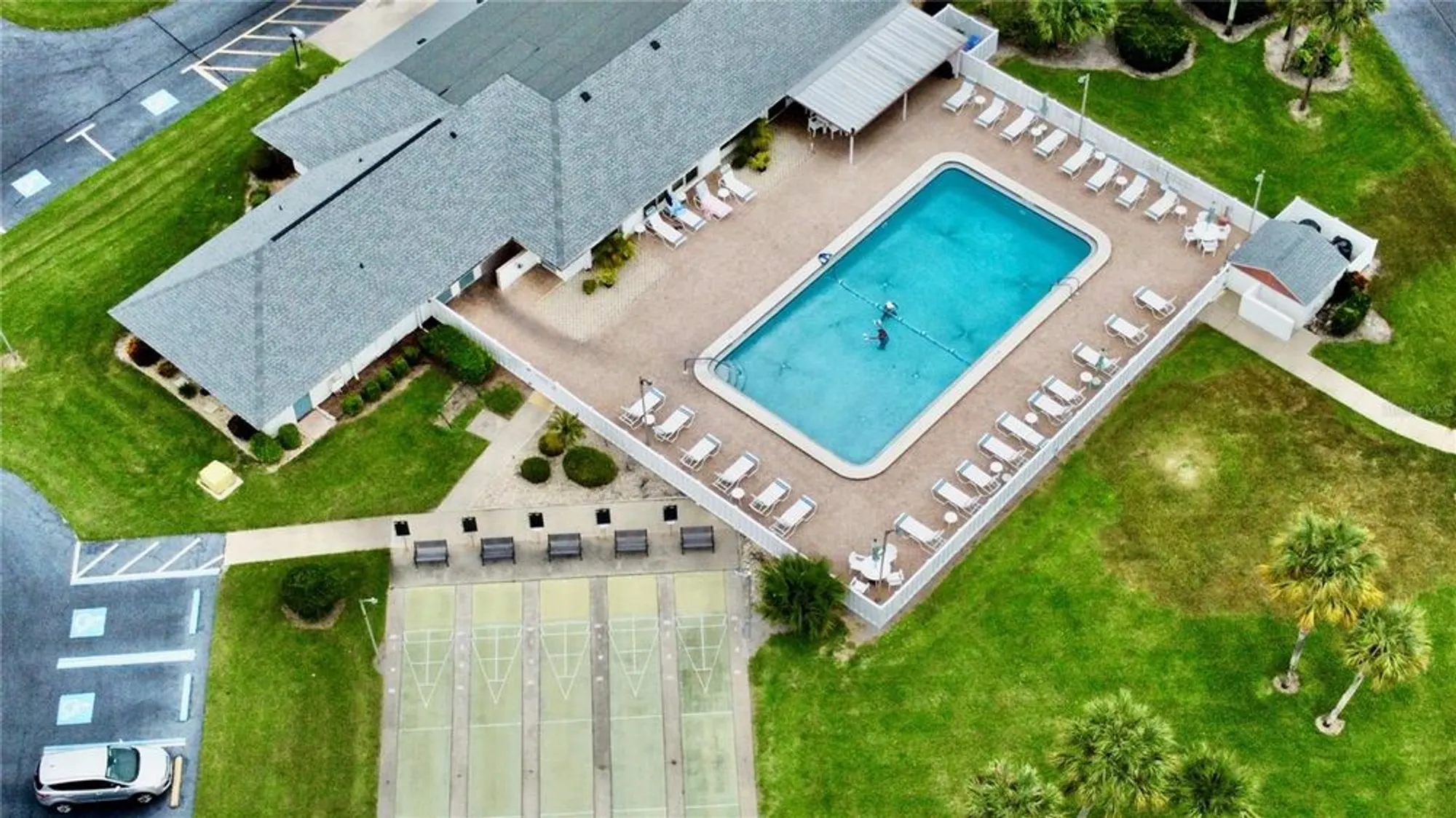 Property Slideshow image 43 of 58 | 3802 42nd street ct w # 31, Bradenton, FL, 34205