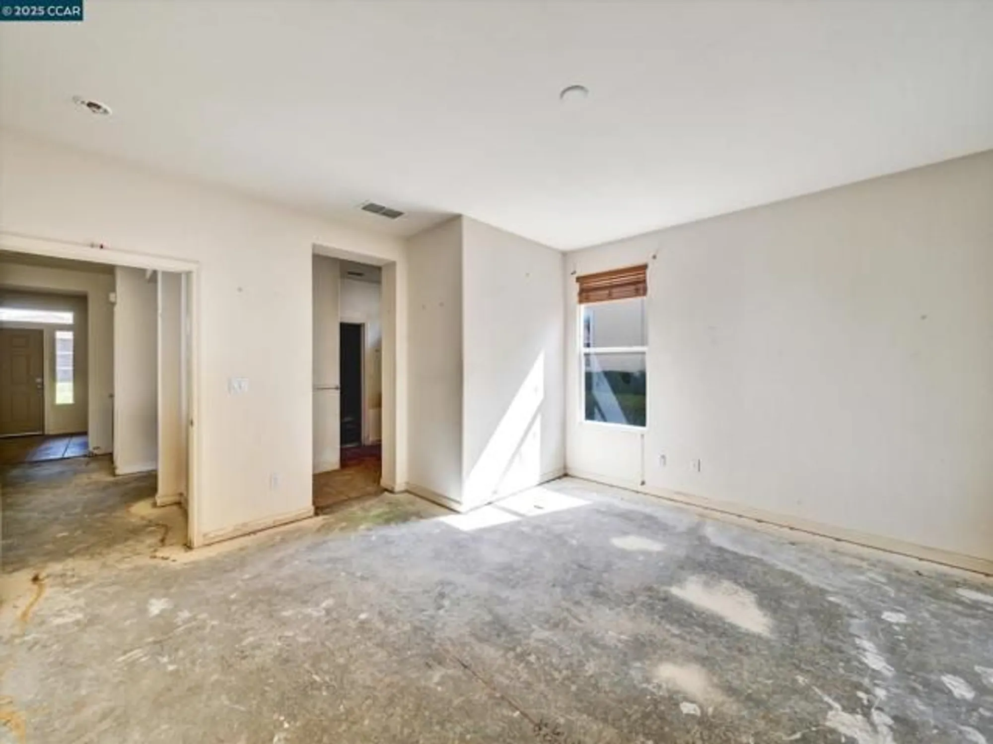 Property Slideshow image 12 of 29 | 329 brockton pl, Rio Vista, CA, 94571