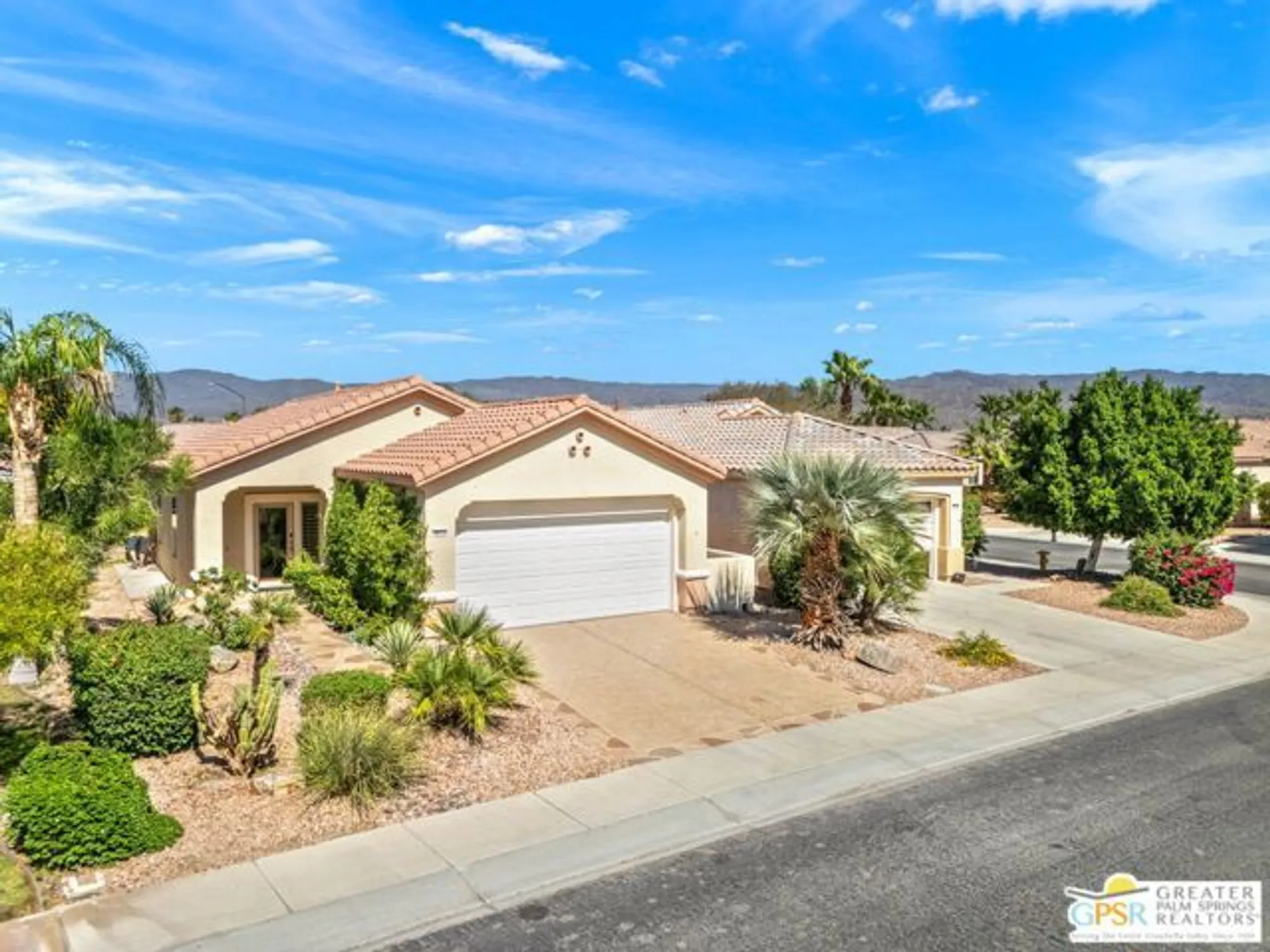 Property Slideshow image 2 of 36 | 78712 postbridge cir, Palm Desert, CA, 92211