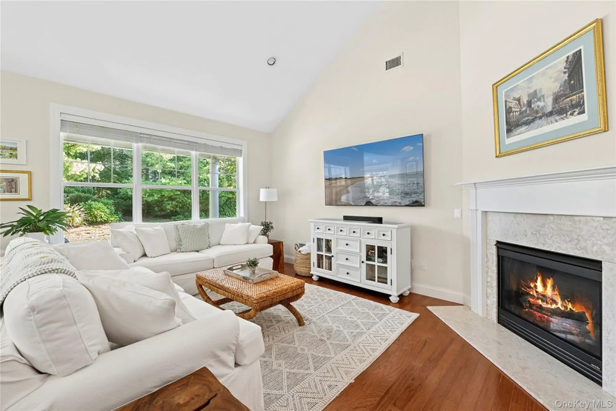 Property Slideshow image 7 of 18 | 167 melody ct, Eastport, NY, 11941