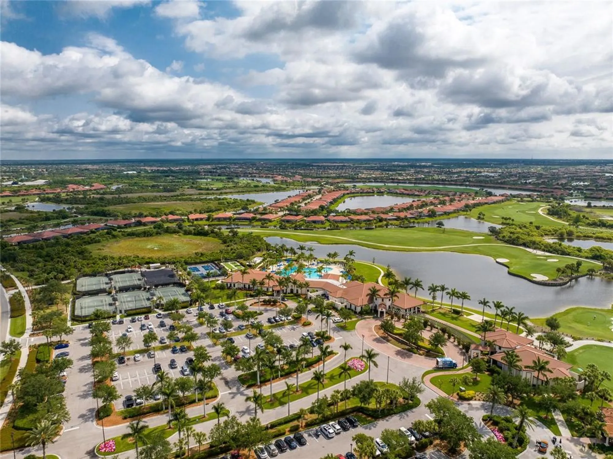 Property Slideshow image 77 of 94 | 10817 whisk fern dr, Venice, FL, 34293