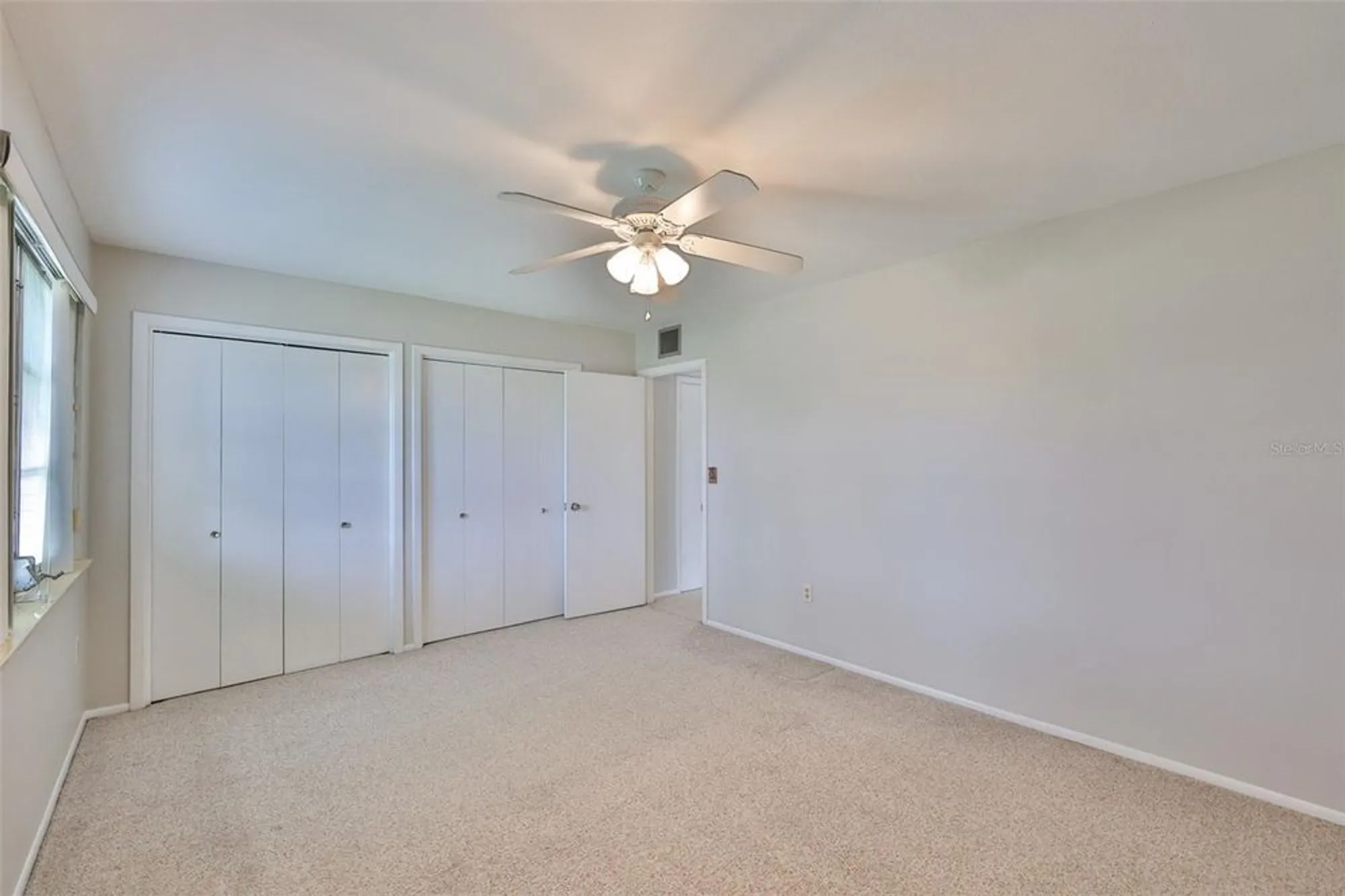 Property Slideshow image 25 of 41 | 823 fox hills dr, Sun City Center, FL, 33573