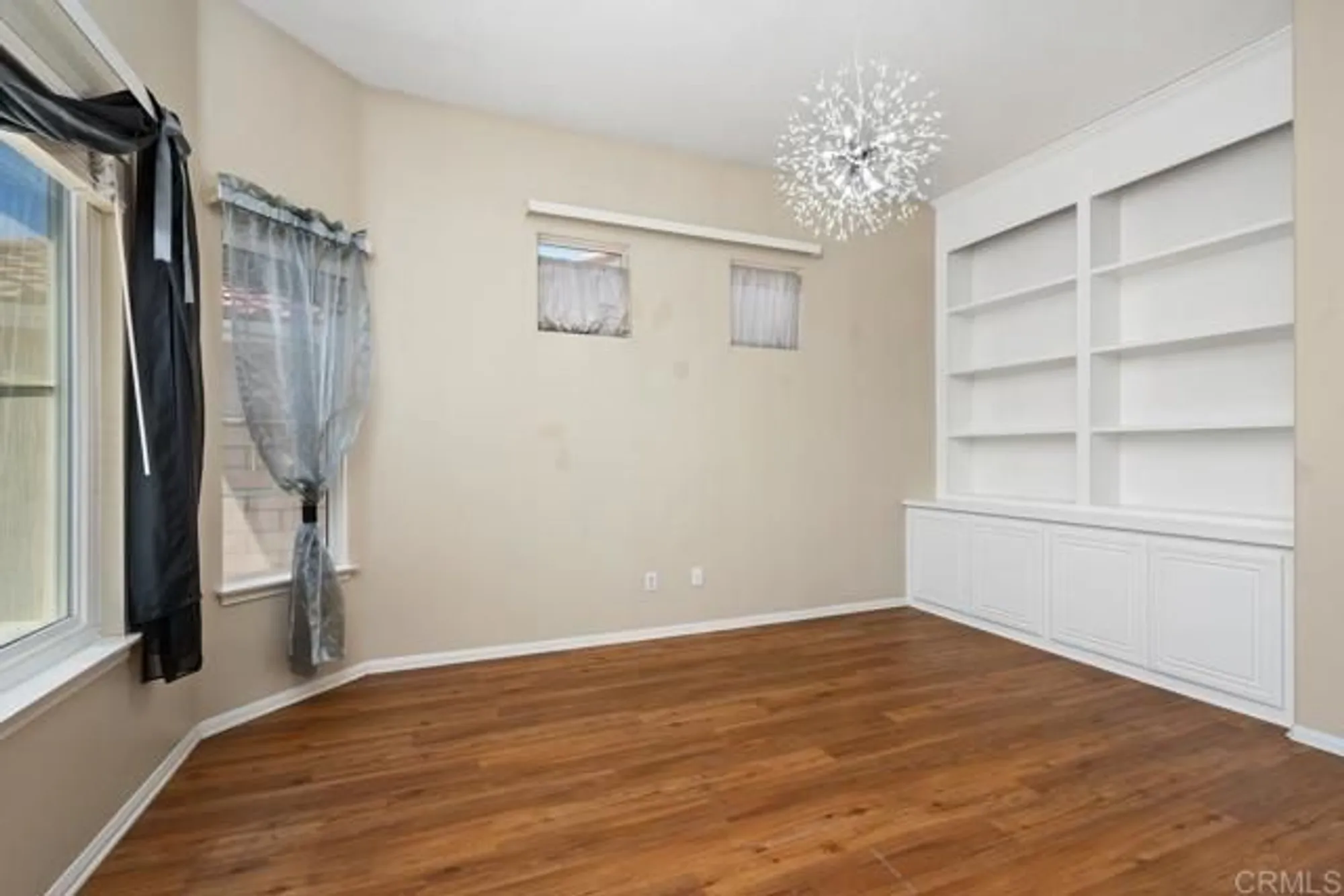 Property Slideshow image 9 of 36 | 2108 pecan tree st, Hemet, CA, 92545