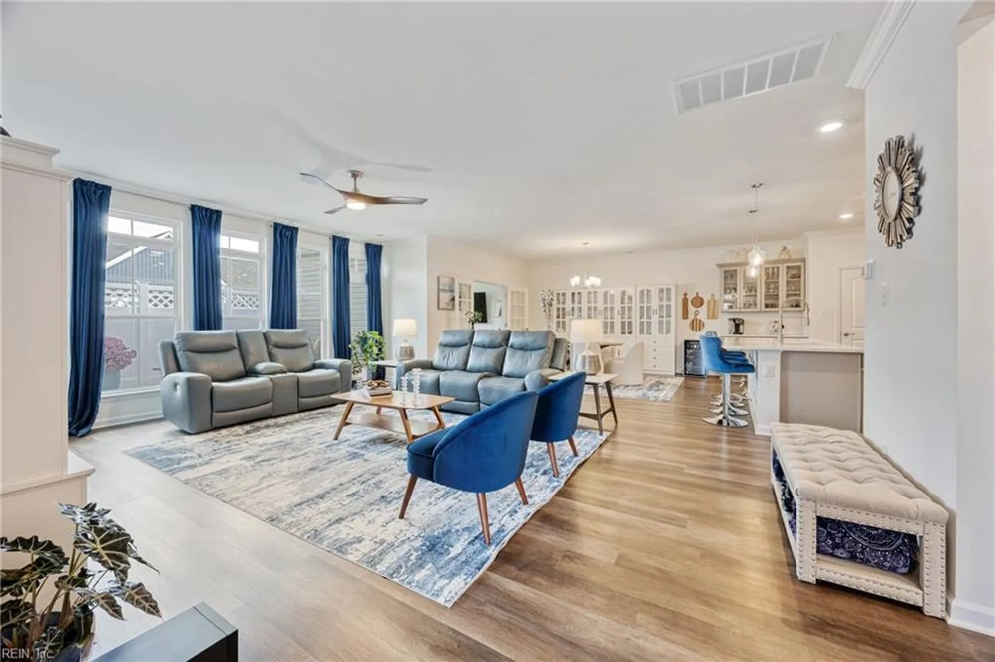 Property Slideshow image 13 of 47 | 204 cathedral st, Smithfield, VA, 23430