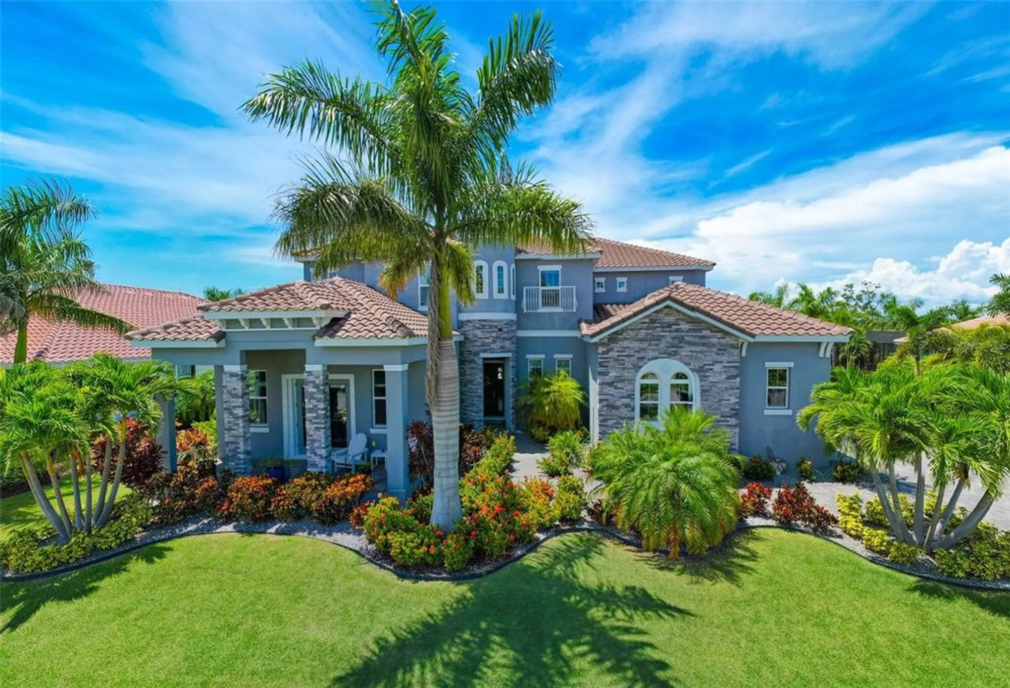 Property Slideshow image 1 of 59 | 832 manns harbor dr, Apollo Beach, FL, 33572
