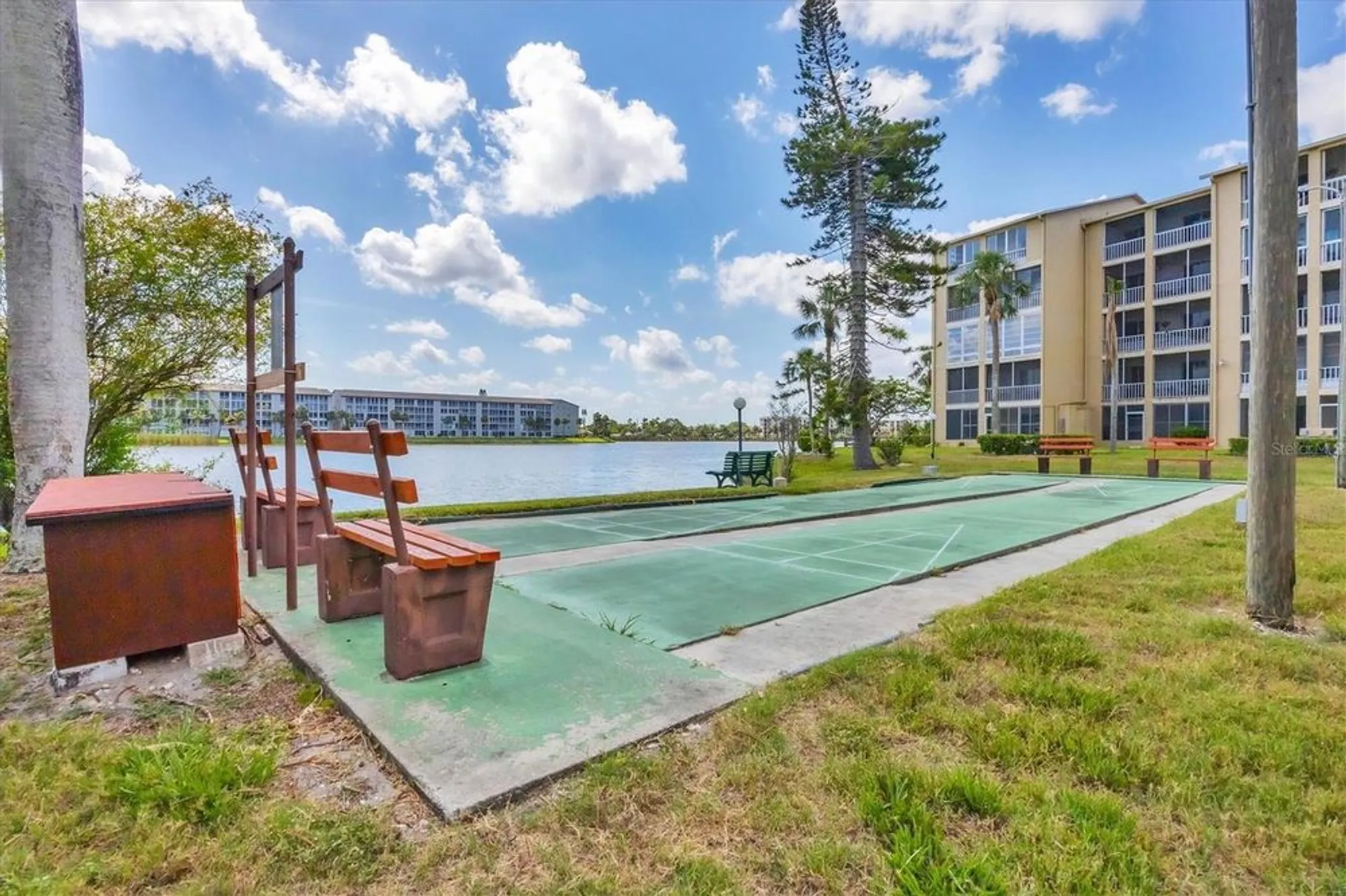 Property Slideshow image 47 of 58 | 3521 lake bayshore dr # 101 j, Bradenton, FL, 34205