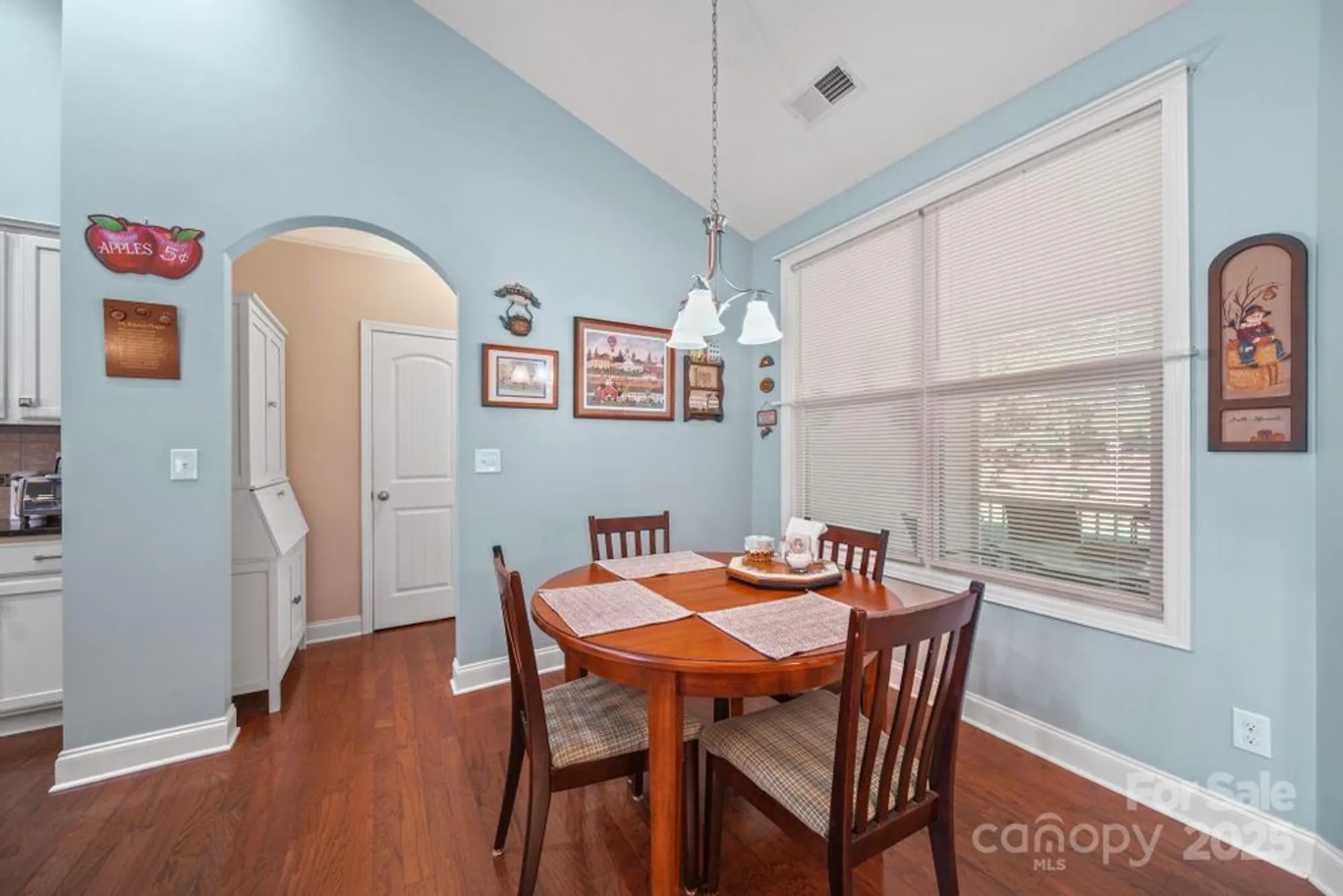 Property Slideshow image 19 of 47 | 5326 casper dr, Charlotte, NC, 28214