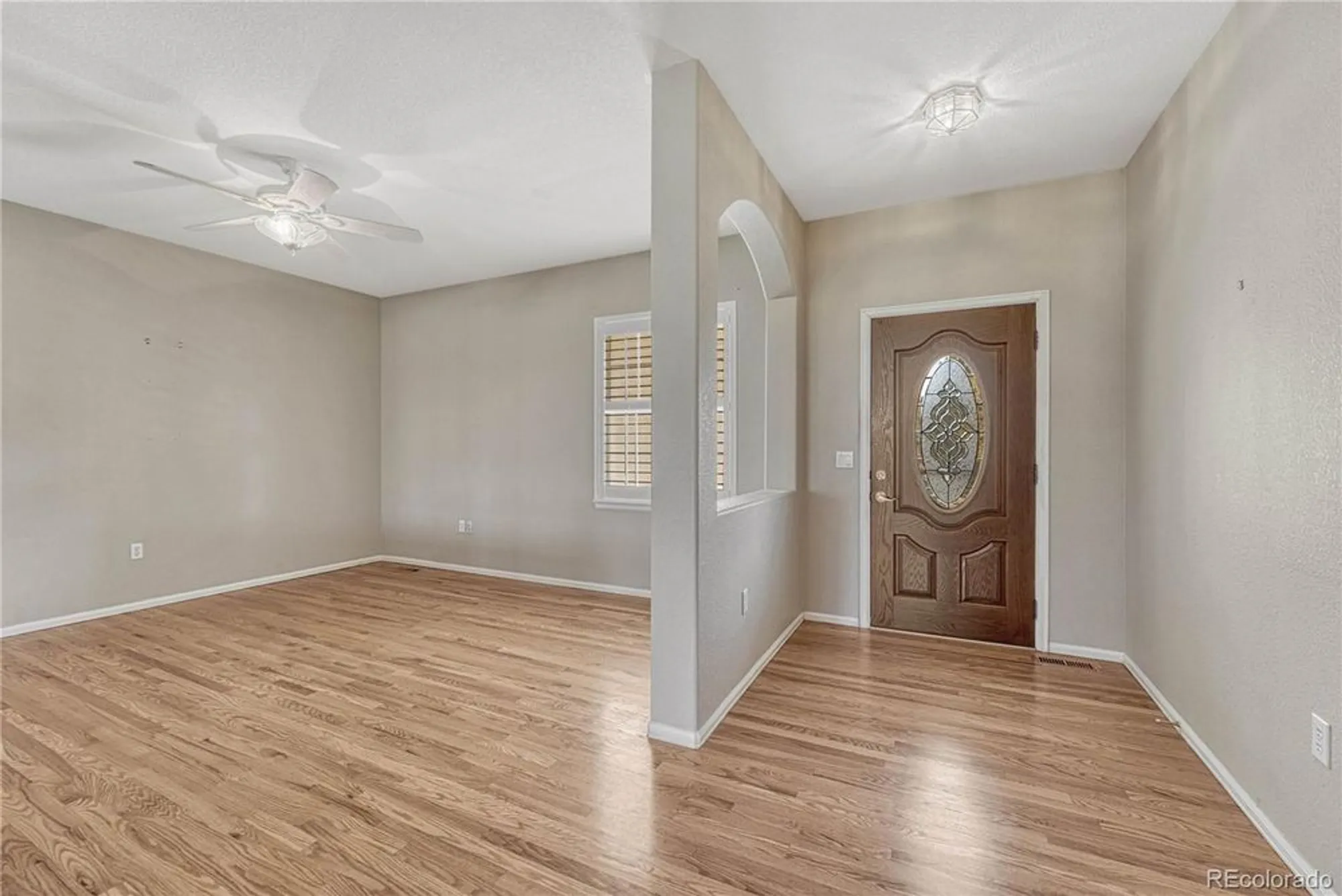 Property Slideshow image 5 of 46 | 8107 s catawba ct, Aurora, CO, 80016