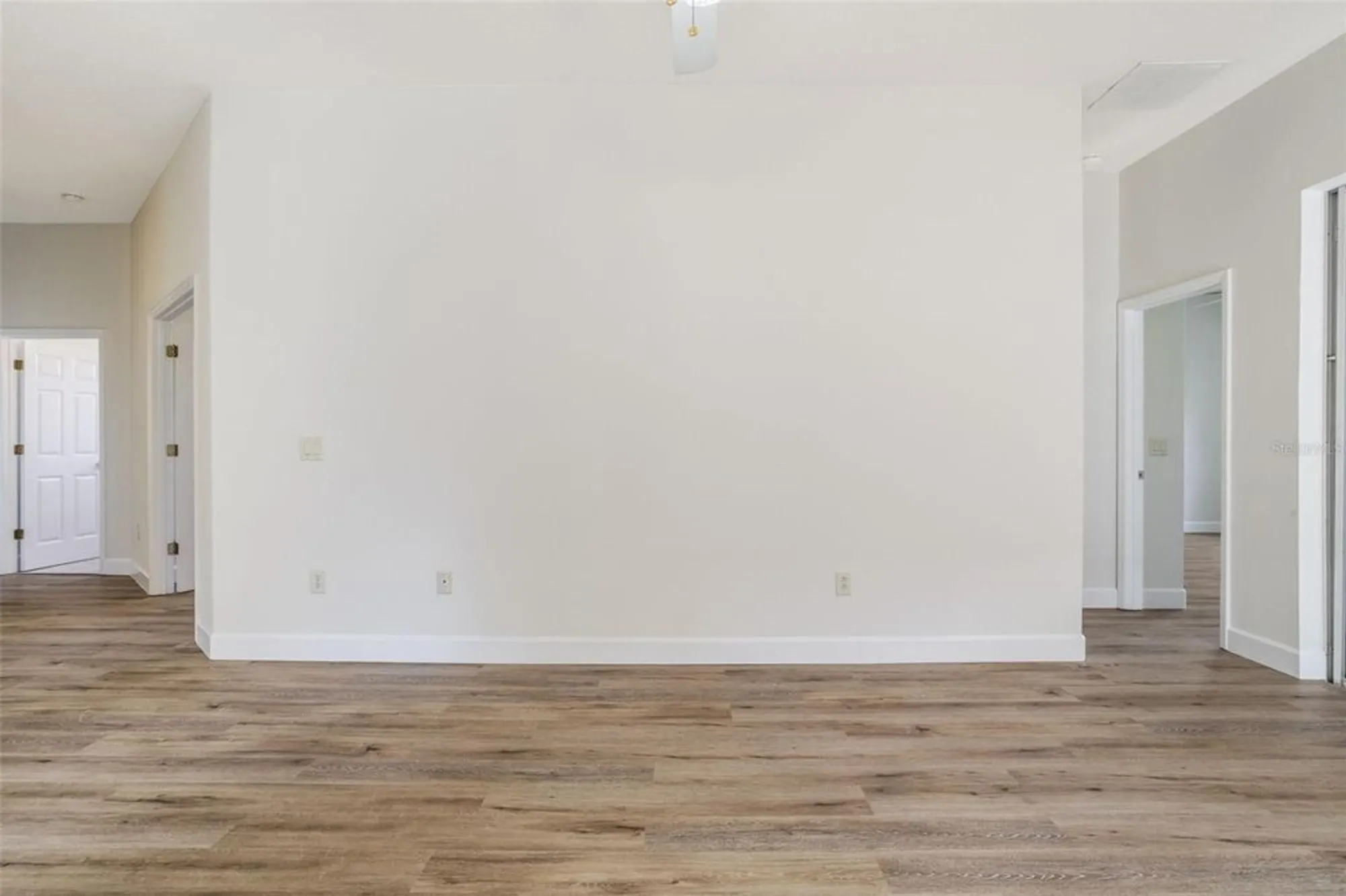 Property Slideshow image 21 of 50 | 103 crescent moon dr, Groveland, FL, 34736