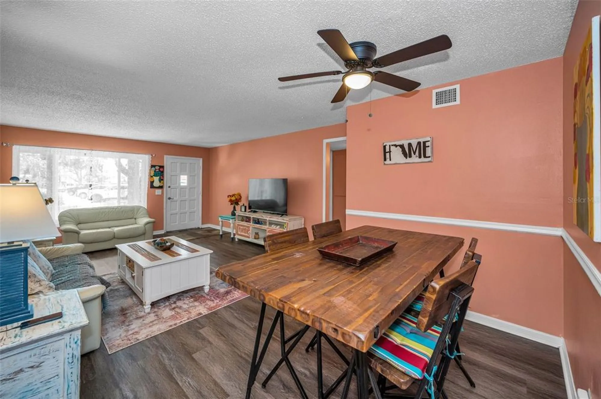 Property Slideshow image 9 of 67 | 2402 ecuadorian way 10, Clearwater, FL, 33763