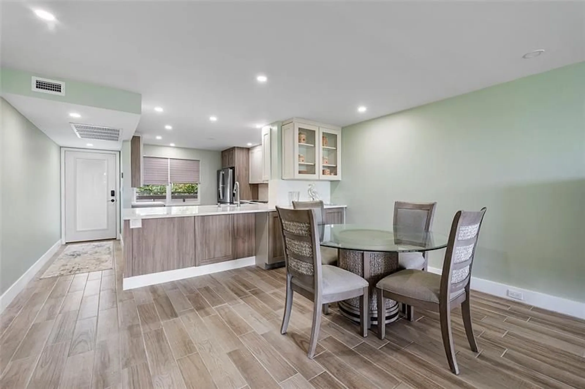 Property Slideshow image 14 of 34 | 3502 bimini ln b2, Coconut Creek, FL, 33066