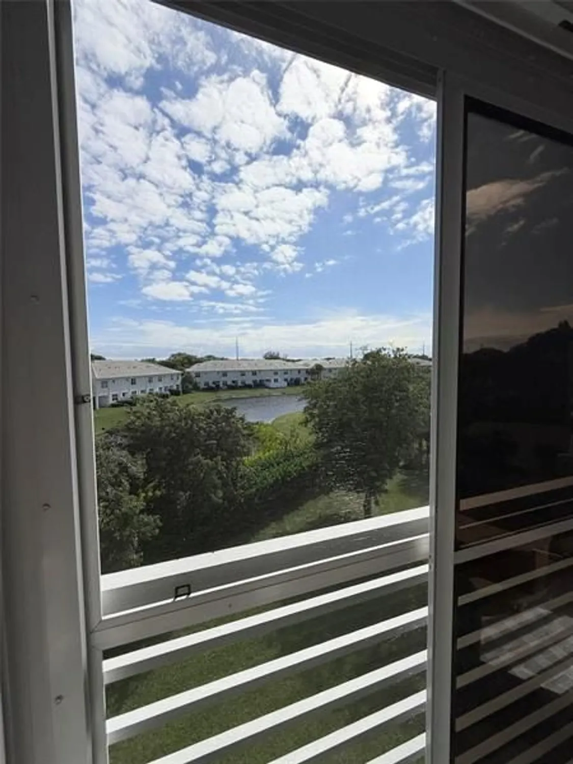 Property Slideshow image 39 of 52 | 424 richmond c # 424, Deerfield Beach, FL, 33442