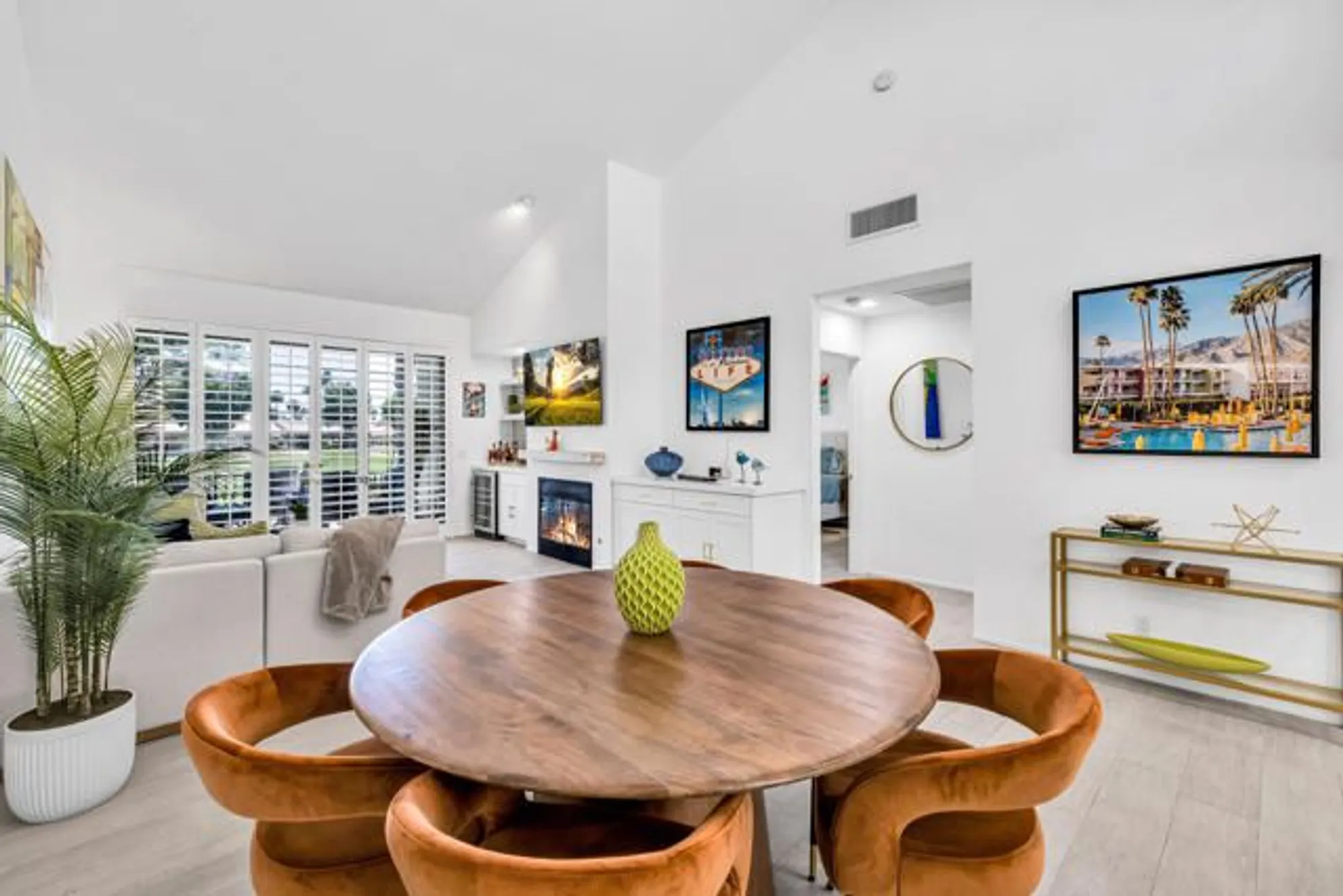 Property Slideshow image 10 of 29 | 55334 riviera, La Quinta, CA, 92253